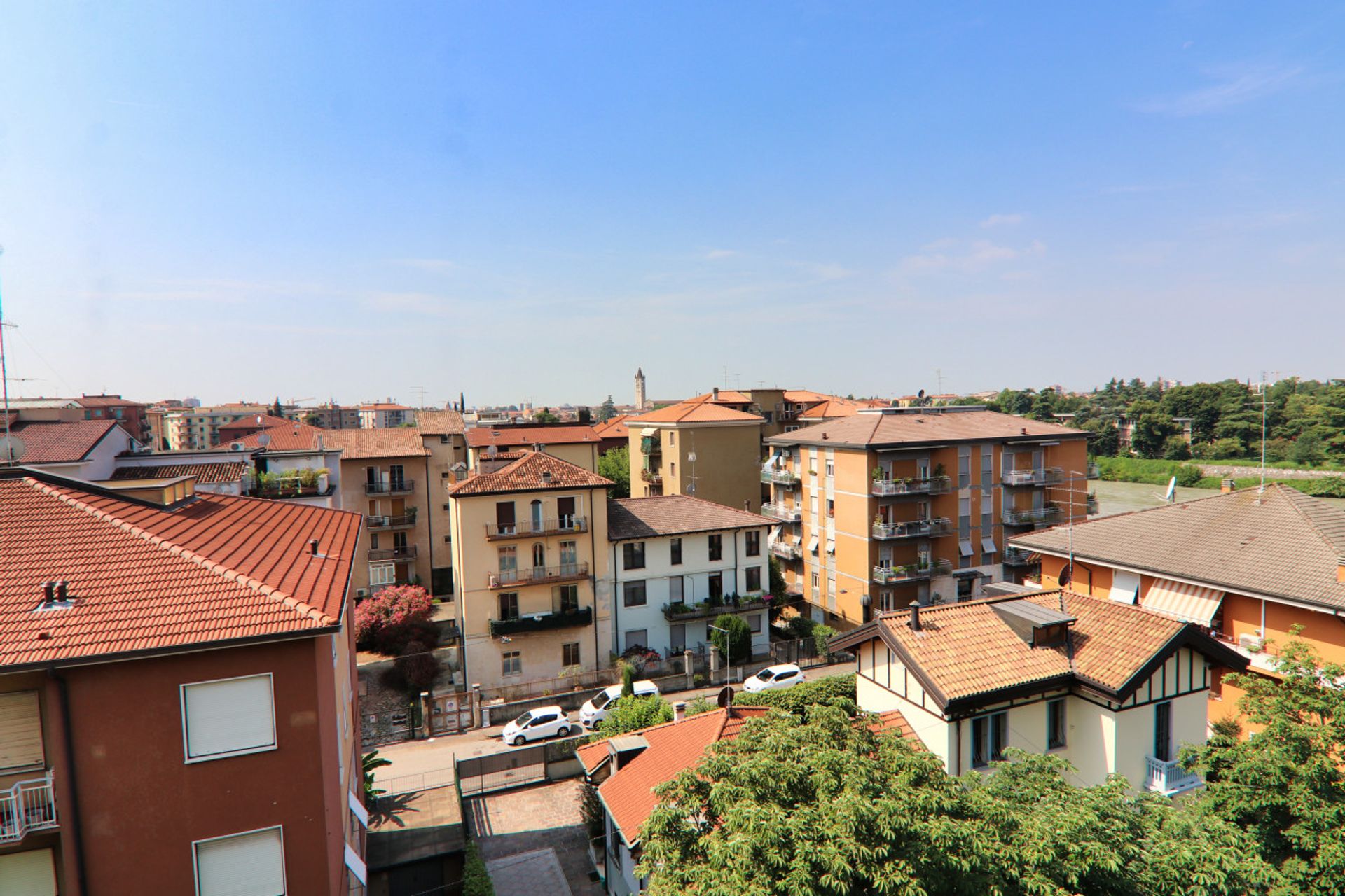 Condominium dans Verona, Veneto 12762168