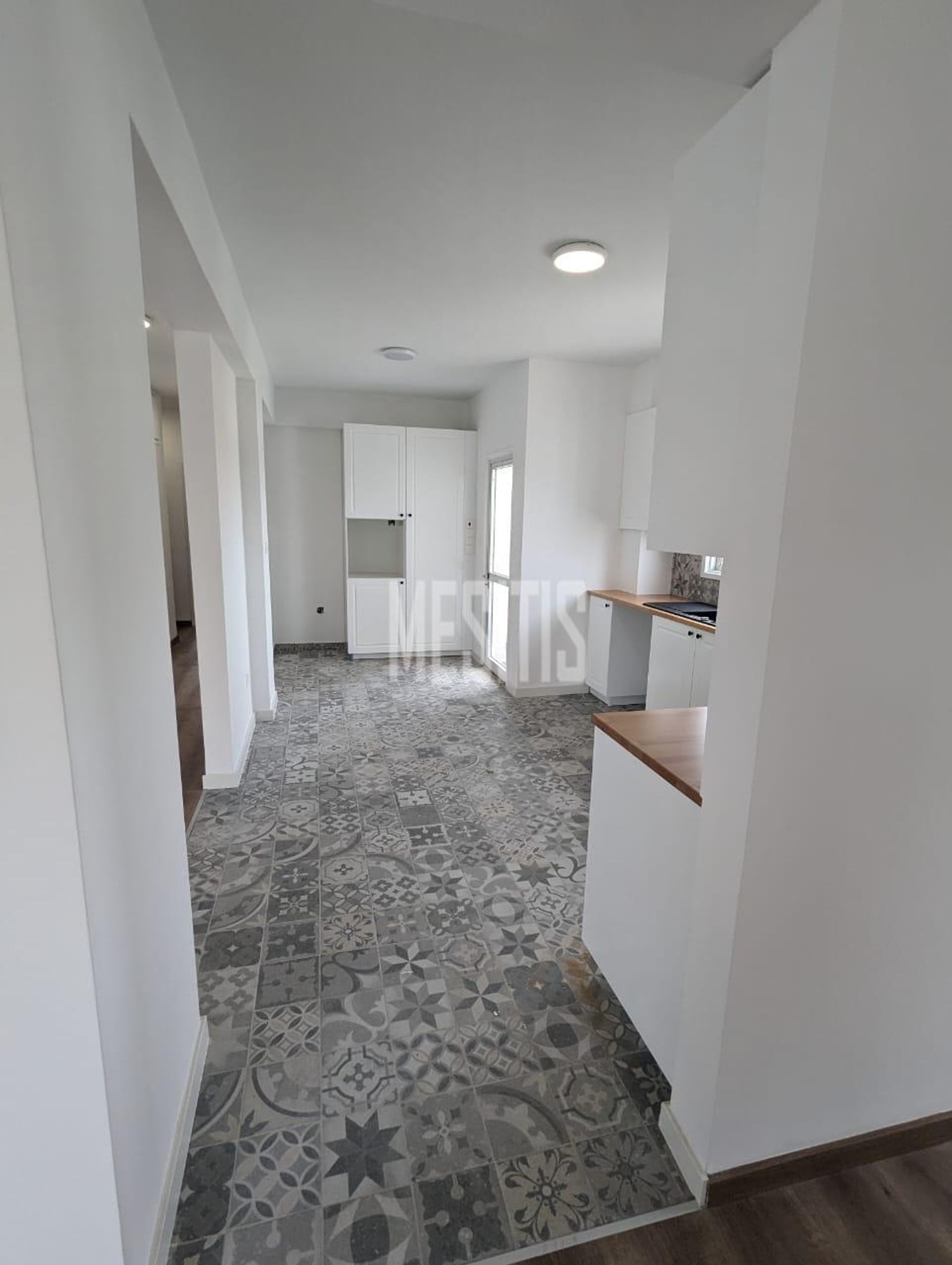 Condominio nel Nicosia, Lefkosia 12762637