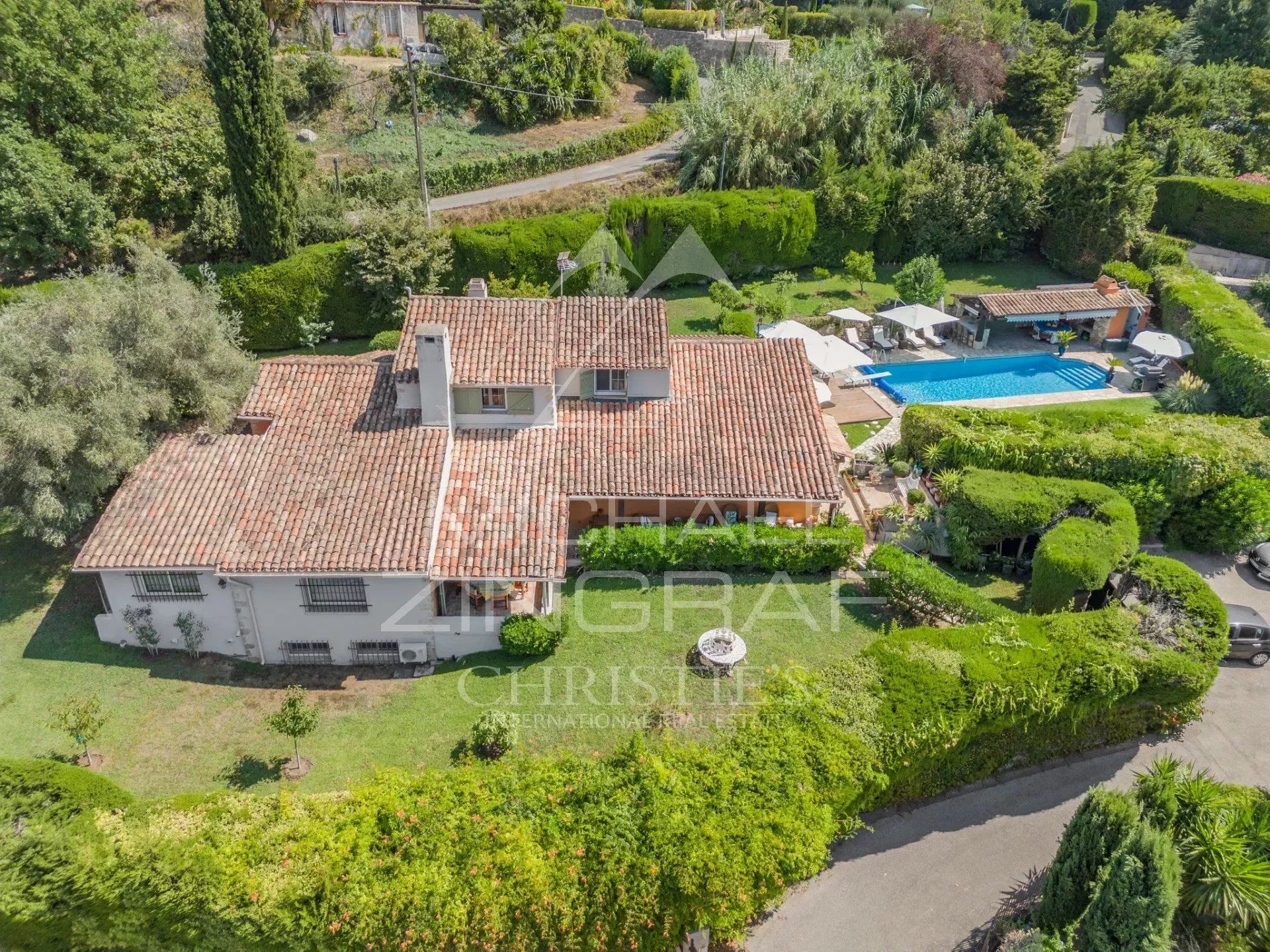 Haus im Mougins, Alpes-Maritimes 12762948