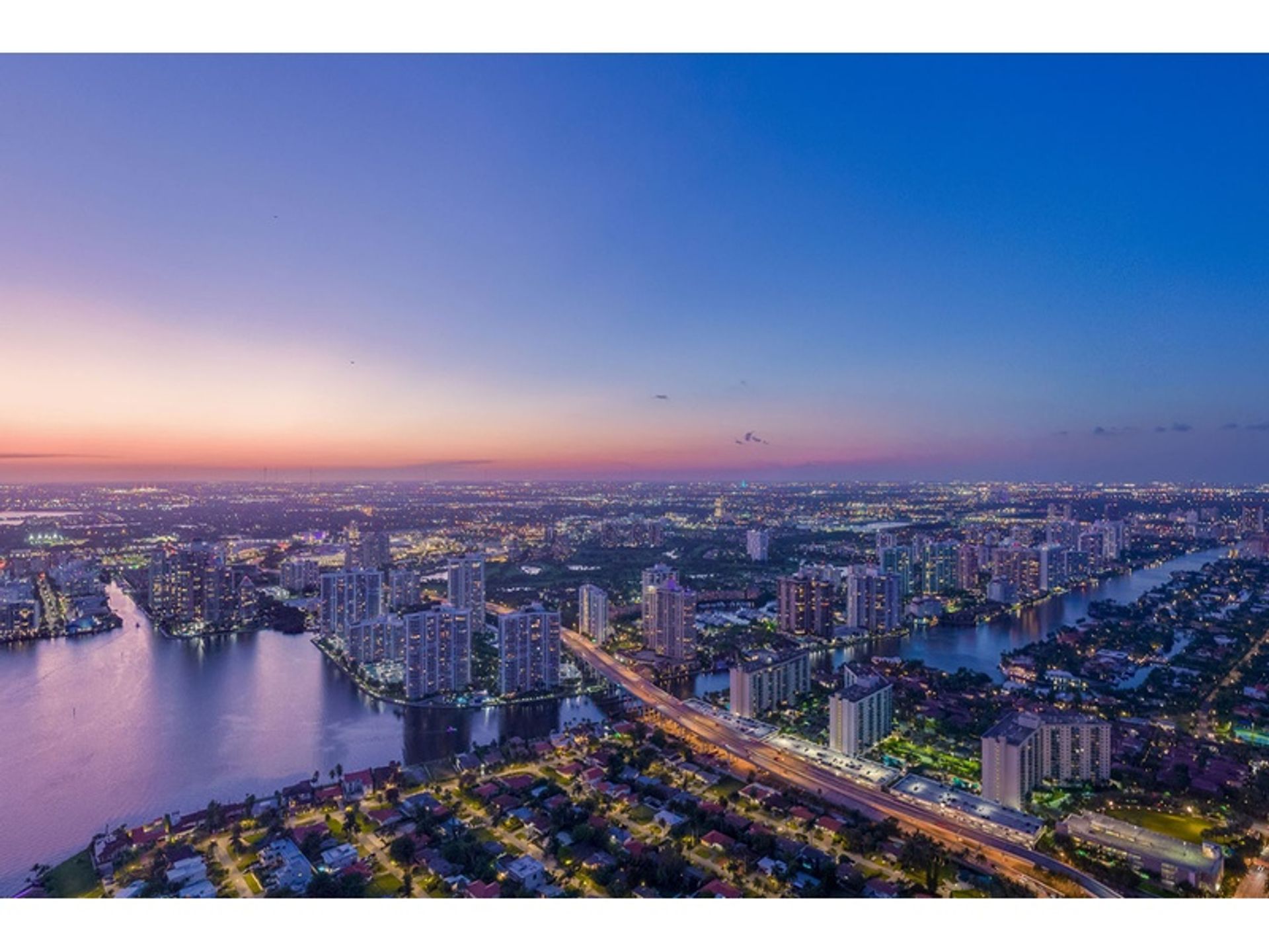 Квартира в Sunny Isles Beach, Florida 12763674