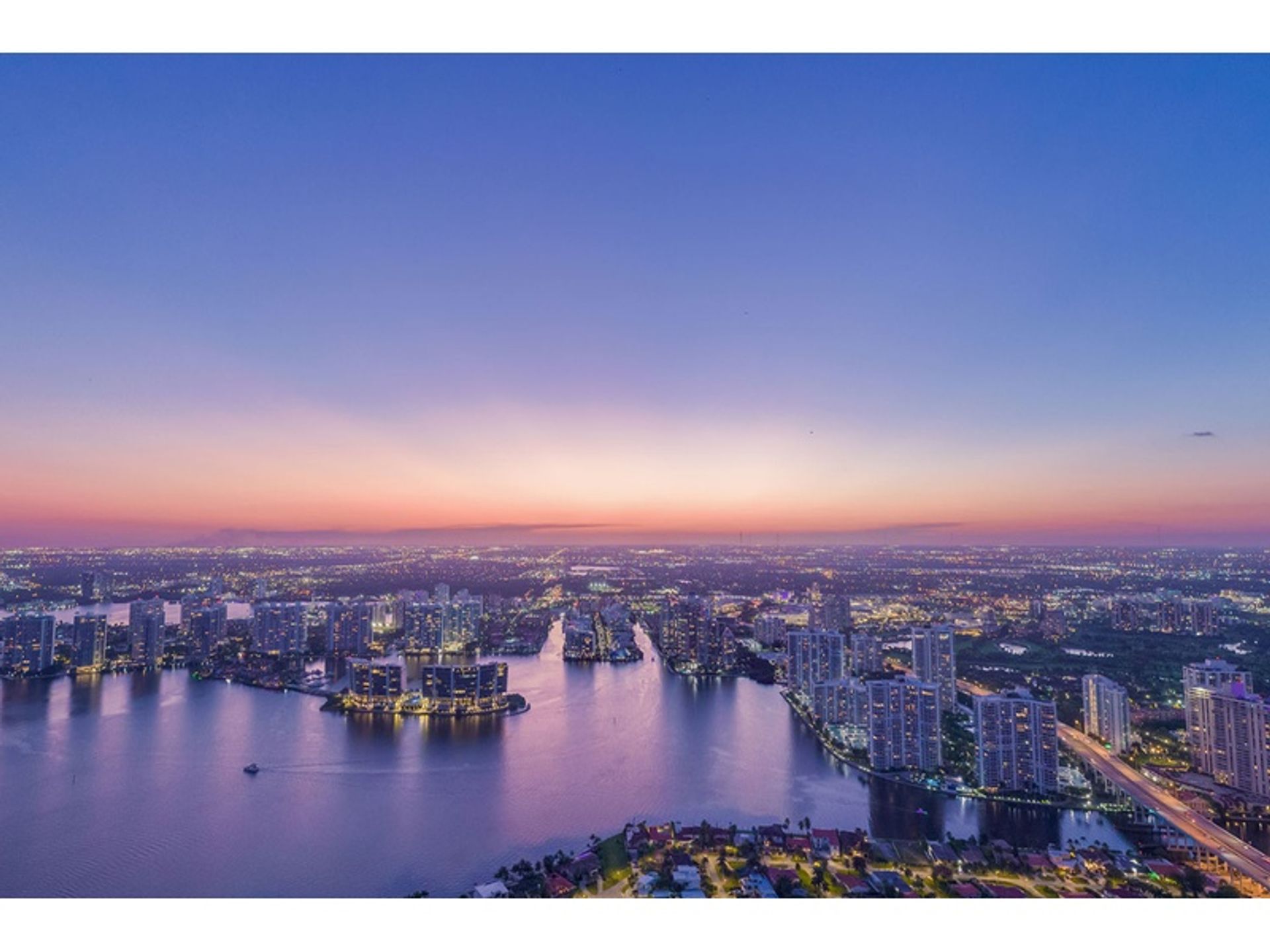 Квартира в Sunny Isles Beach, Florida 12763674