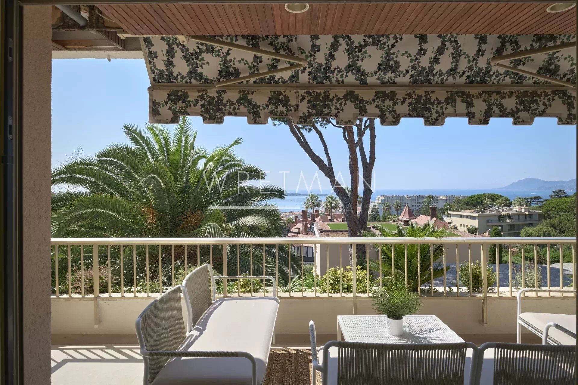 Condominio en Cannes, Alpes-Maritimes 12763693