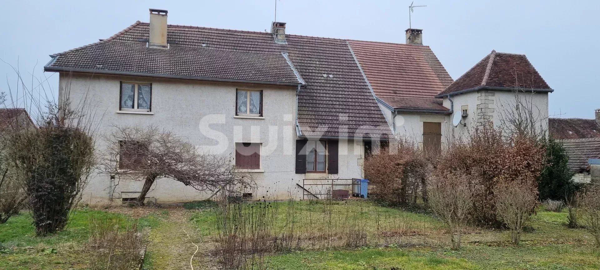 Hus i Lons-le-Saunier, Bourgogne-Franche-Comte 12764257