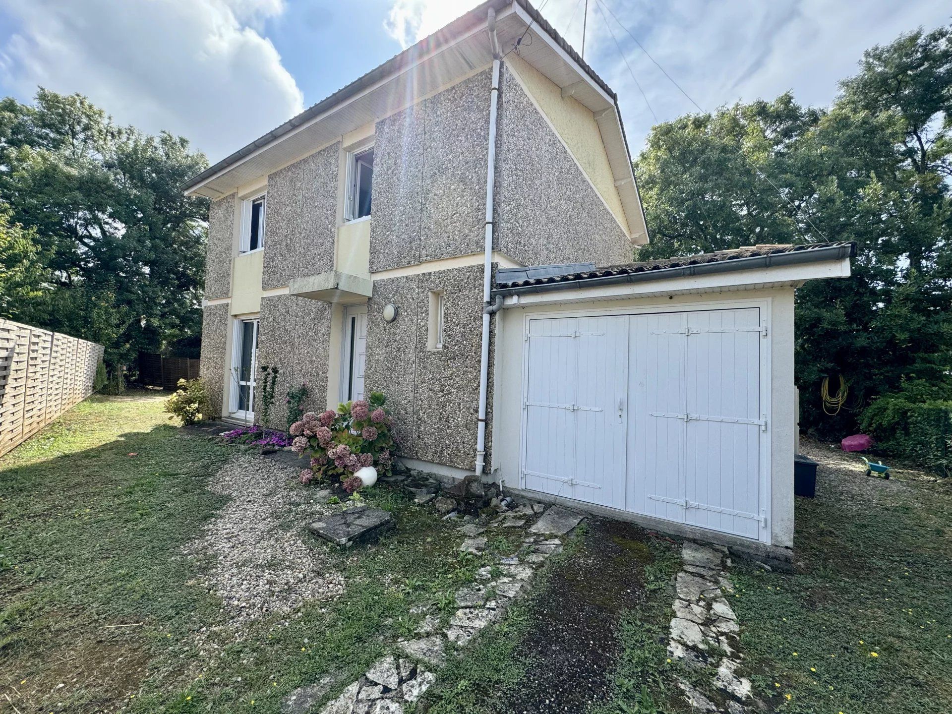 Hus i Blaye, Nouvelle-Aquitaine 12764262