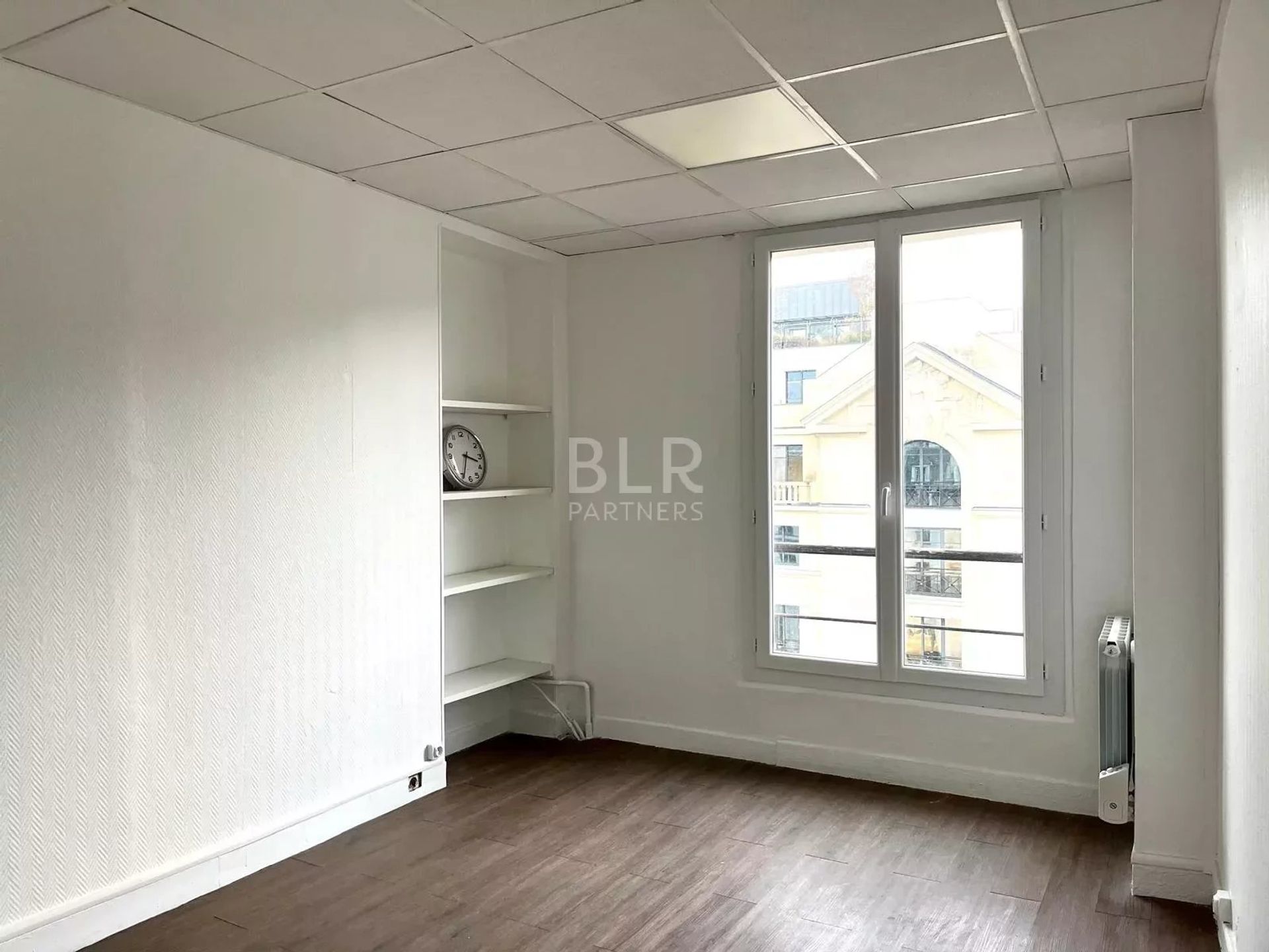 Pejabat dalam Paris, Ile-de-France 12764276