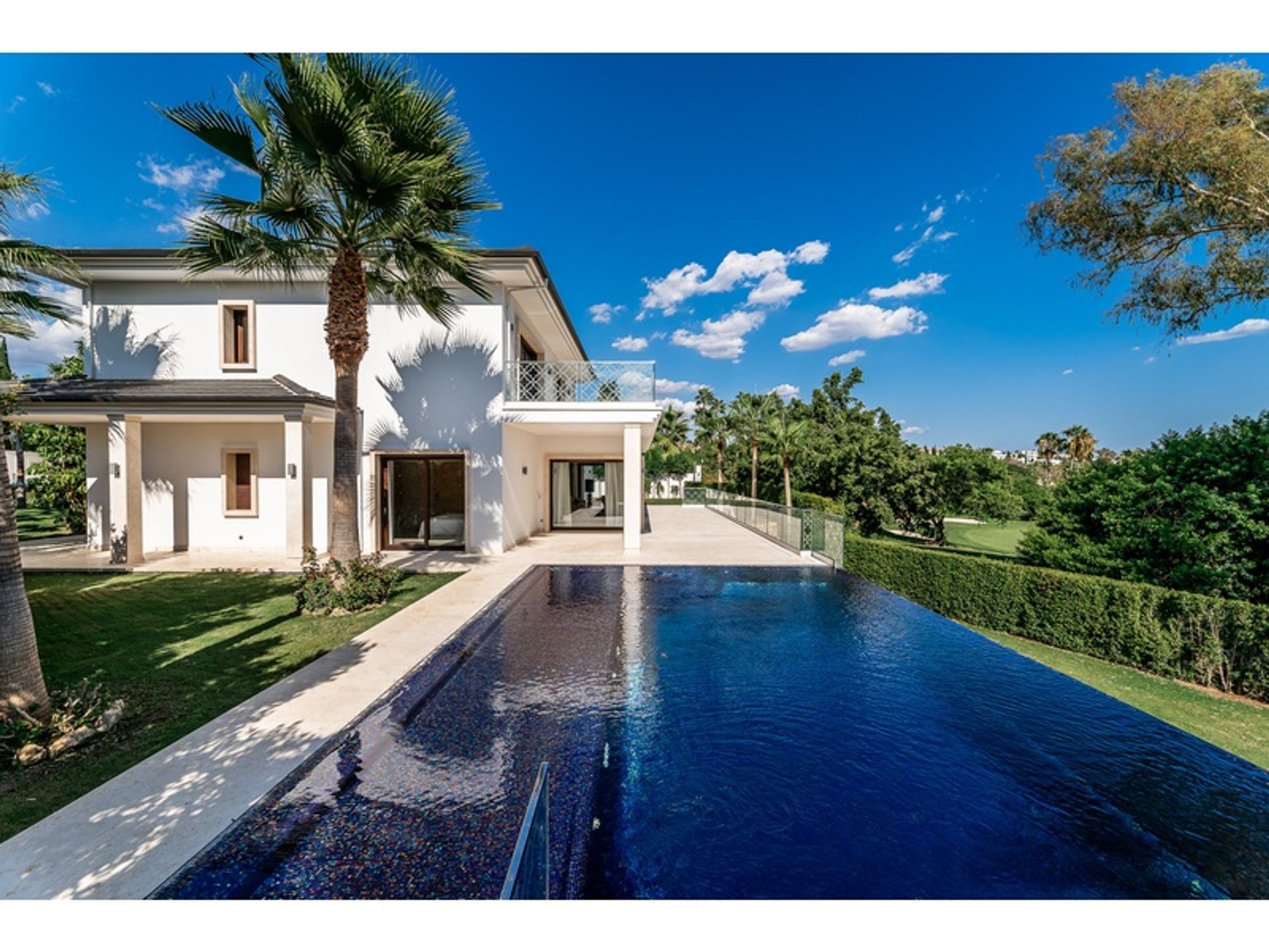 سكني في Marbella, Andalucía 12765159