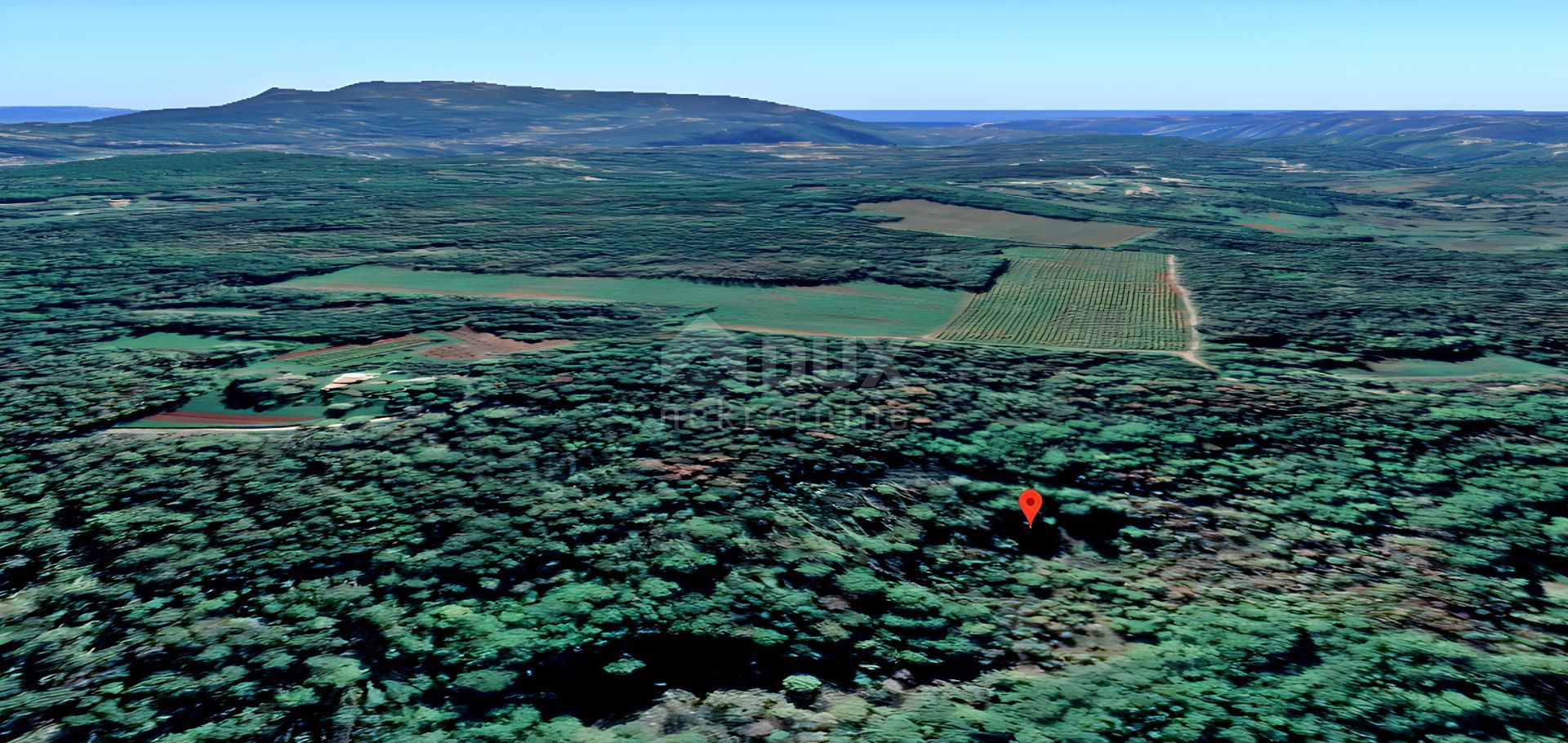 Terre dans Labin, Istarska Zupanija 12765488