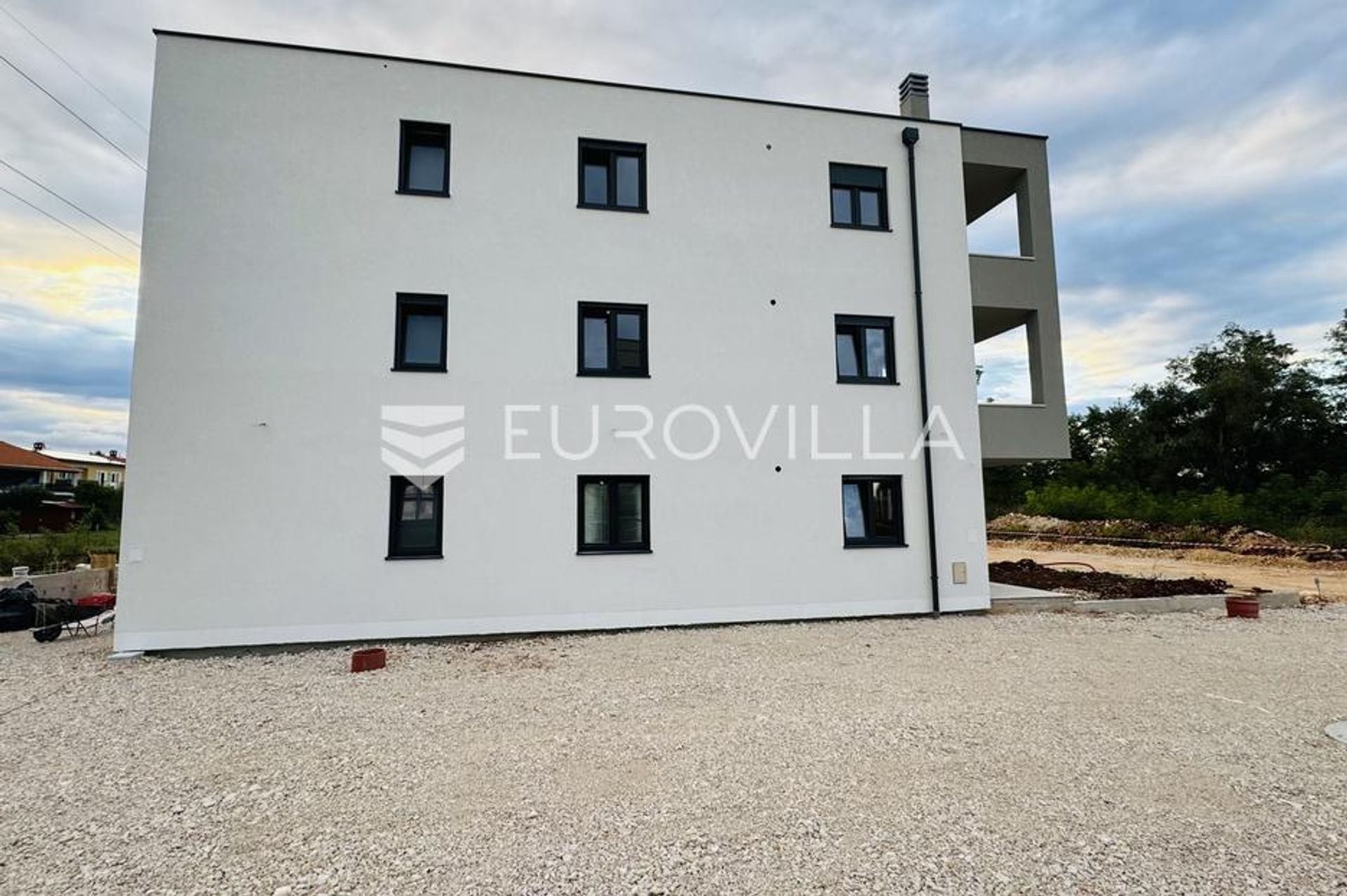 Condominium dans Umag, Istarska županija 12765903