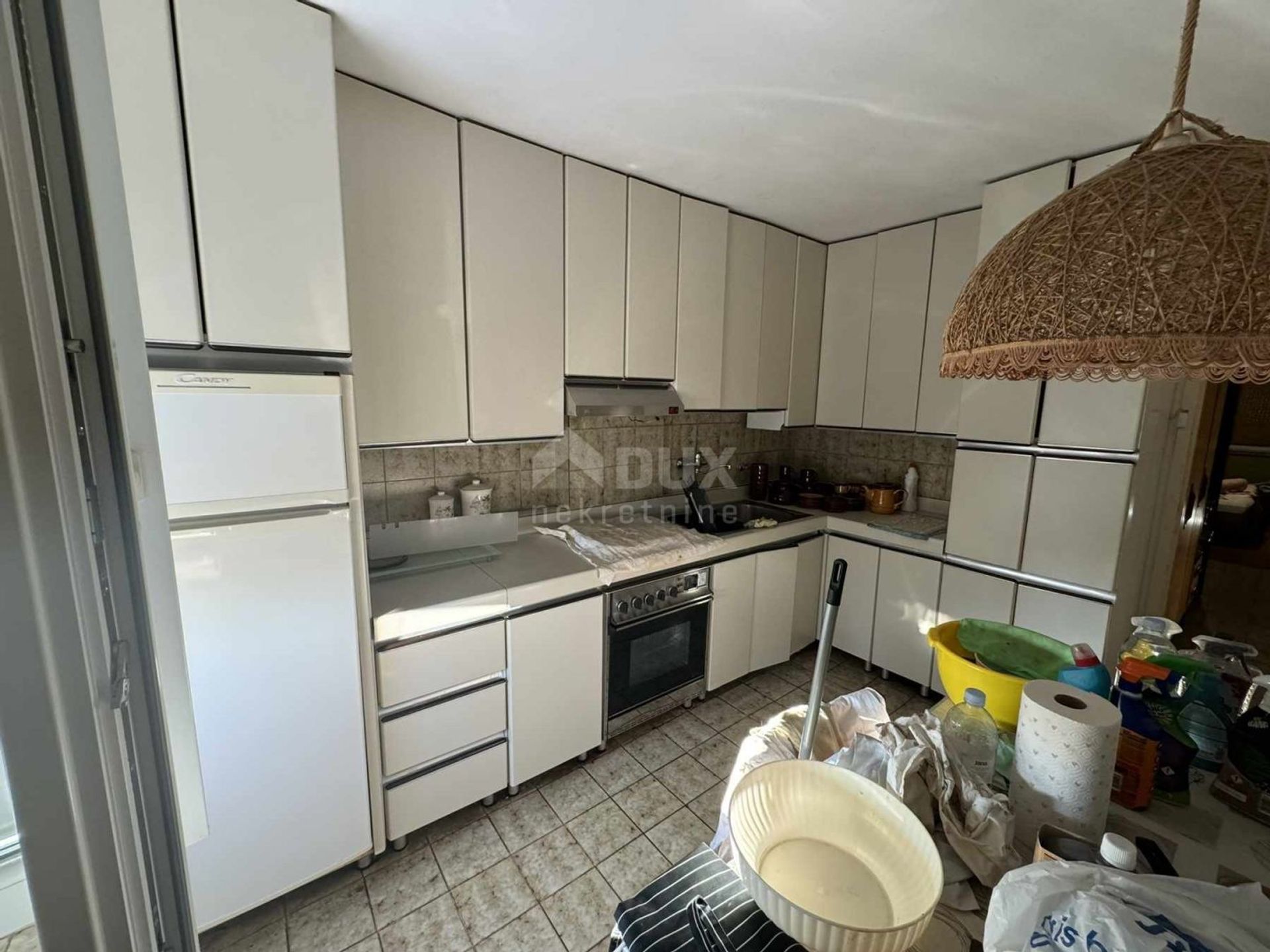 Condominium dans Labin, Istarska Zupanija 12765967