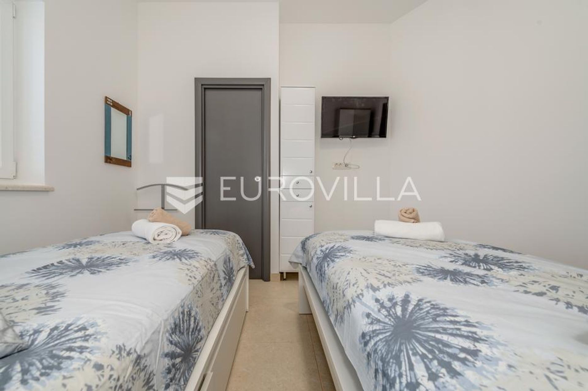 Condominium in Split, Splitsko-dalmatinska županija 12766064