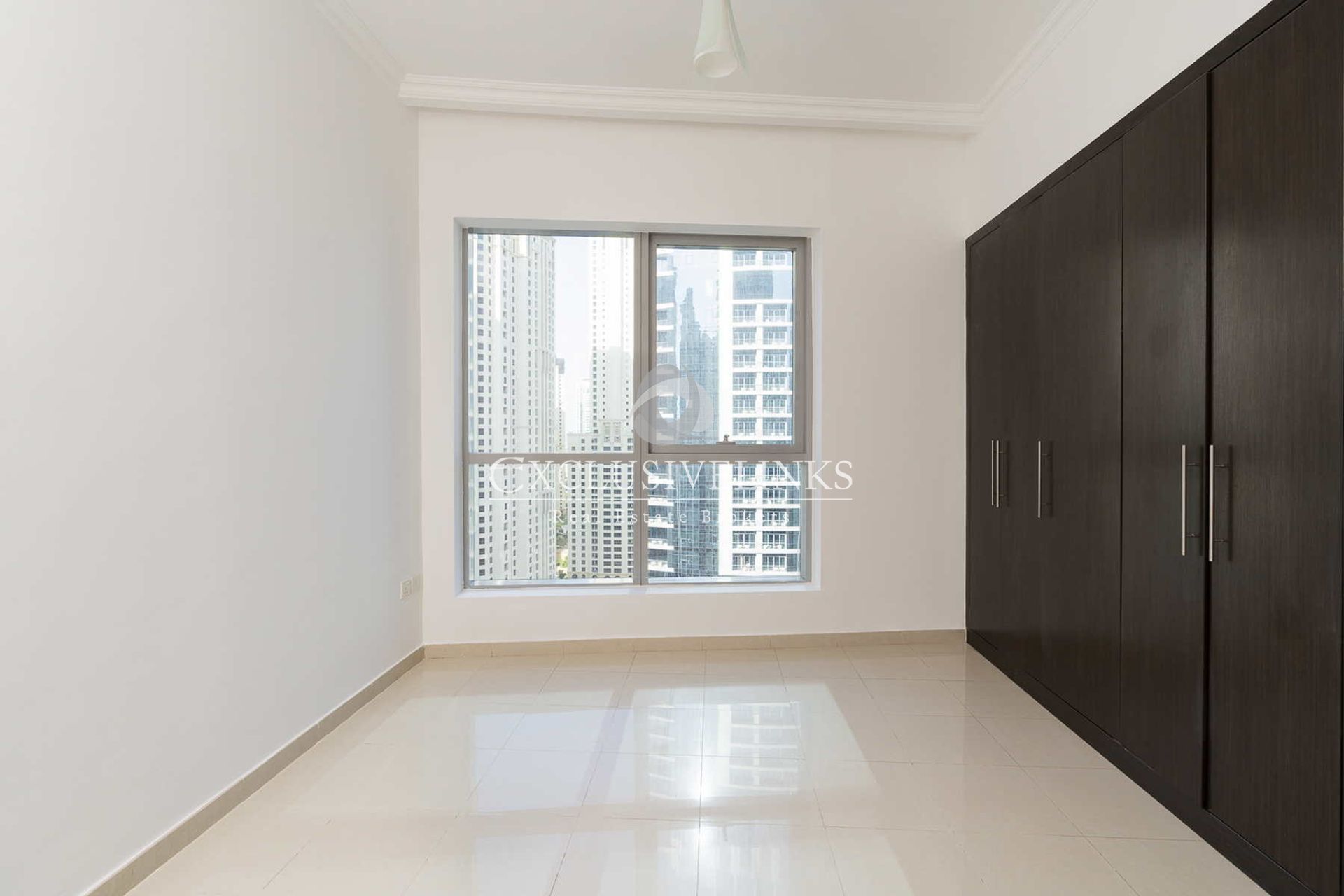 Condominium in Dubai, Dubai 12766618