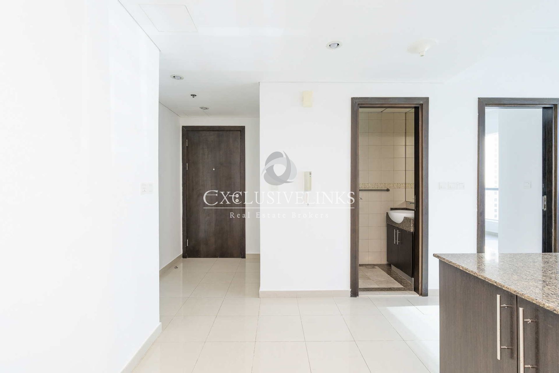 Condominium in Dubai, Dubai 12766618