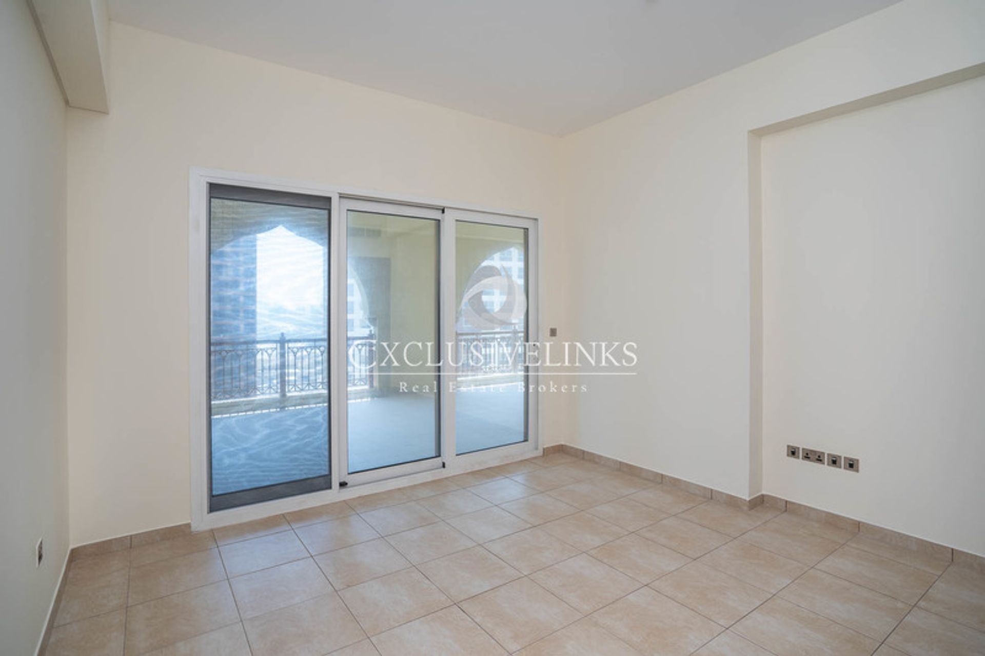 Condominium in Dubai, Dubai 12766630