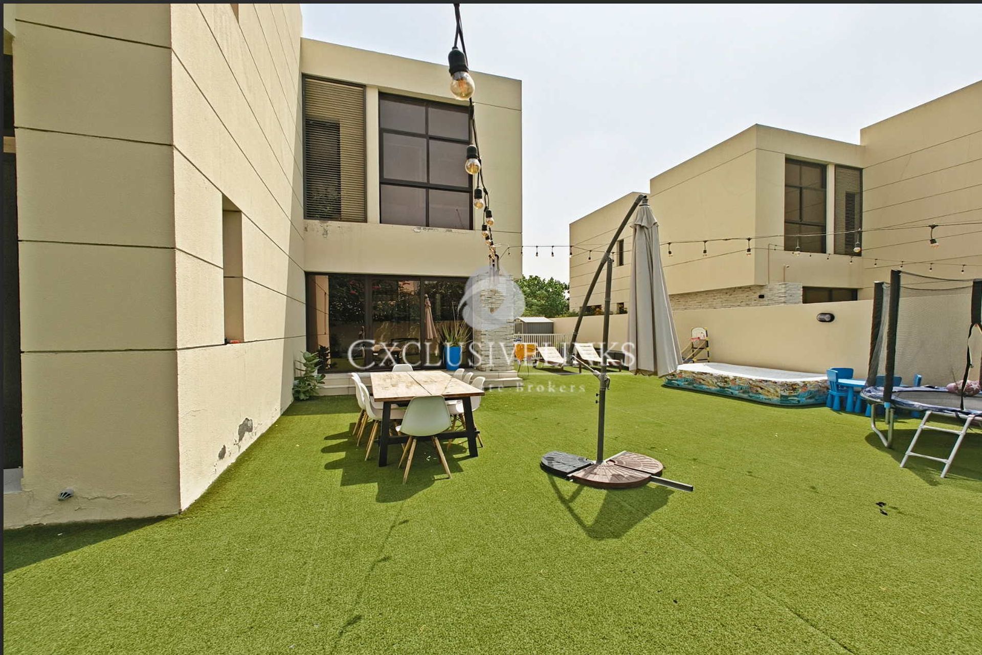 House in Dubai, Dubai 12766687