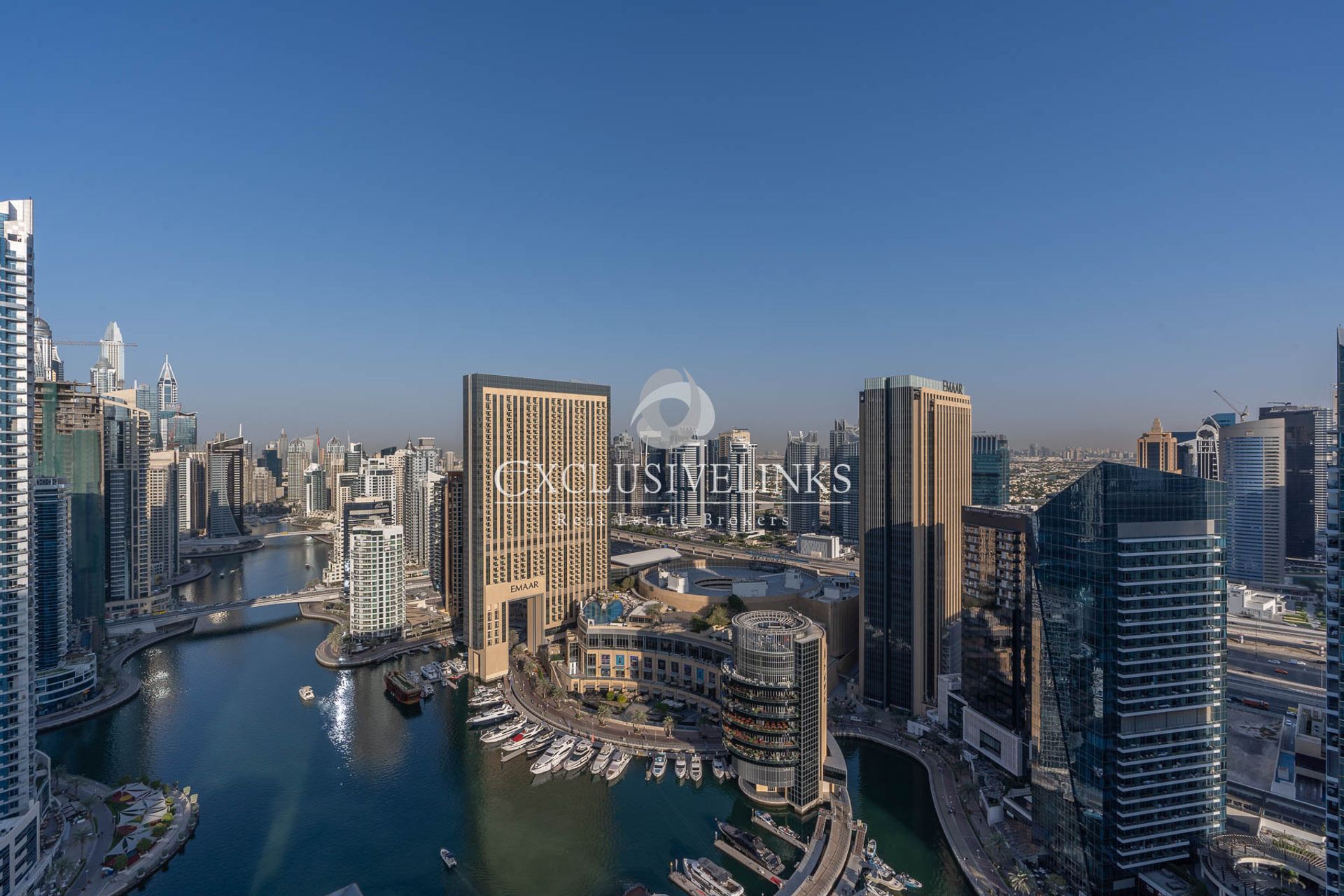 Condominium in Dubai, Dubai 12766737