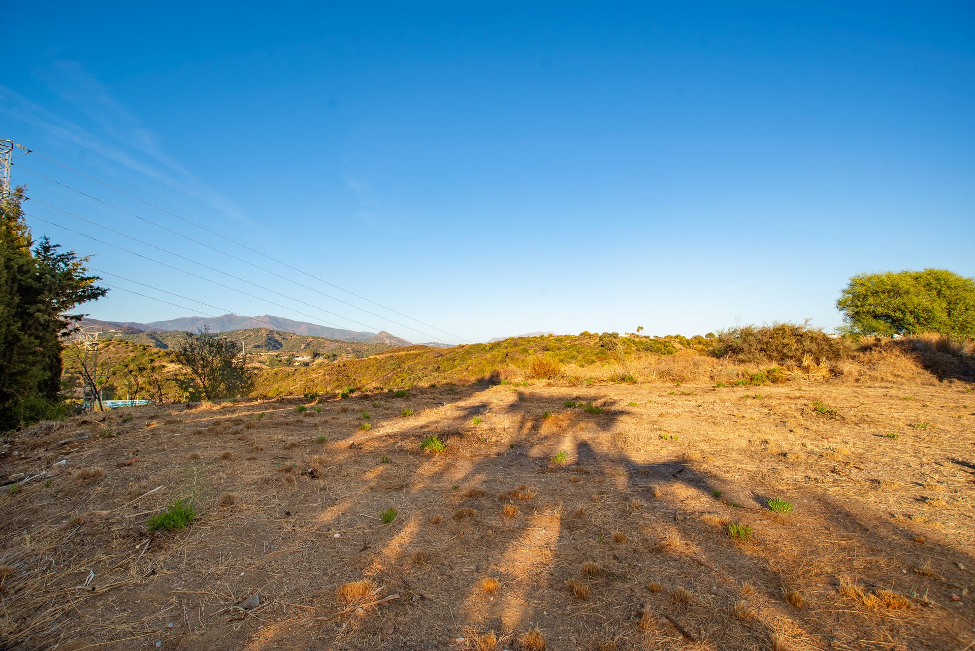 Land in Estepona, Andalucía 12767449