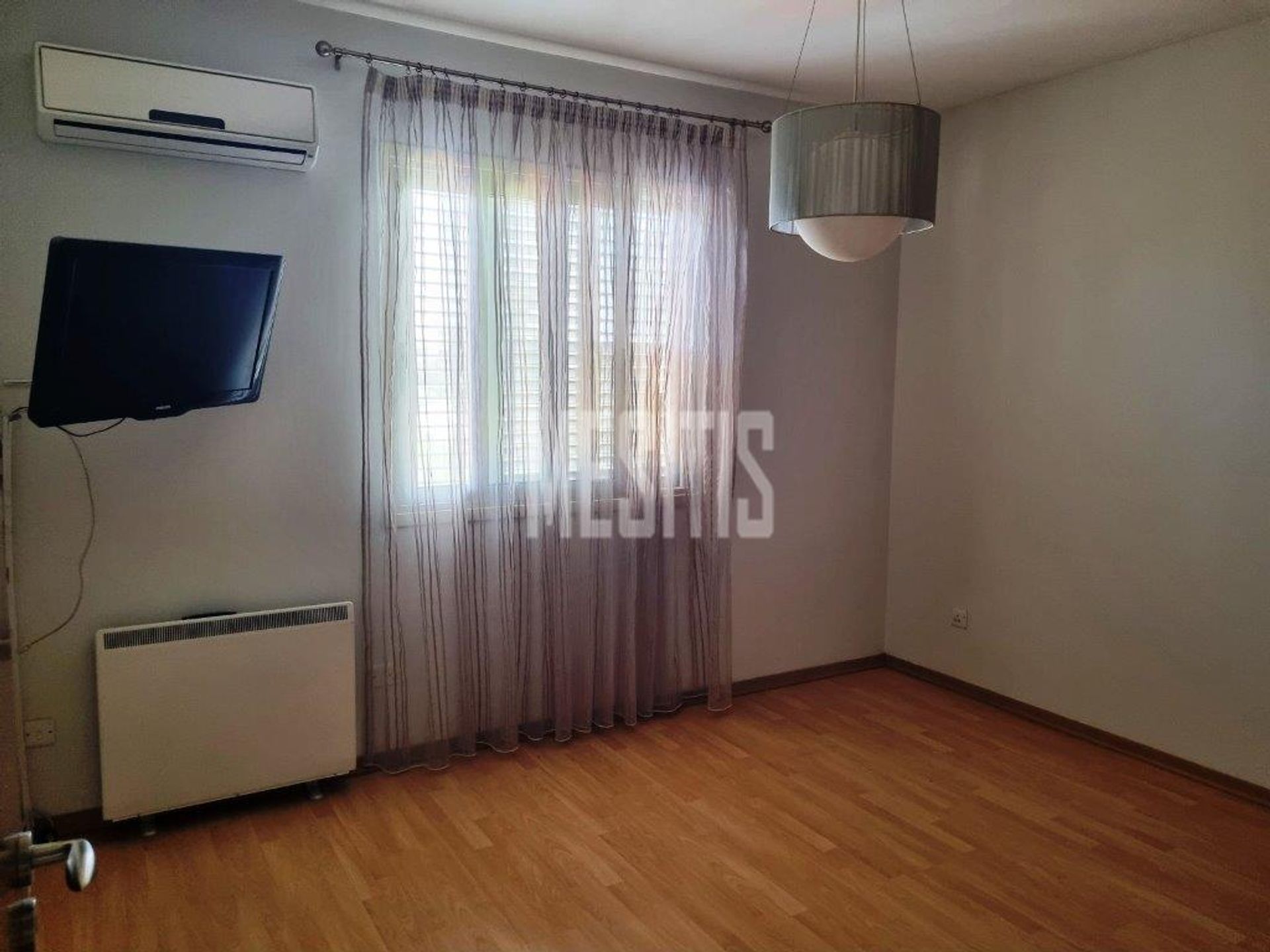 Condominium in Strovolos, Nicosia 12767719