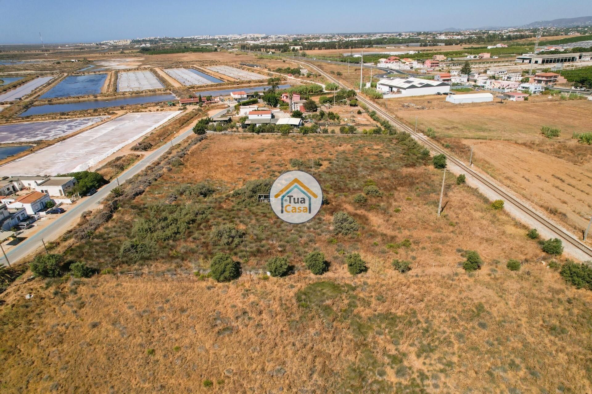 Land i Olhão, Faro District 12767780