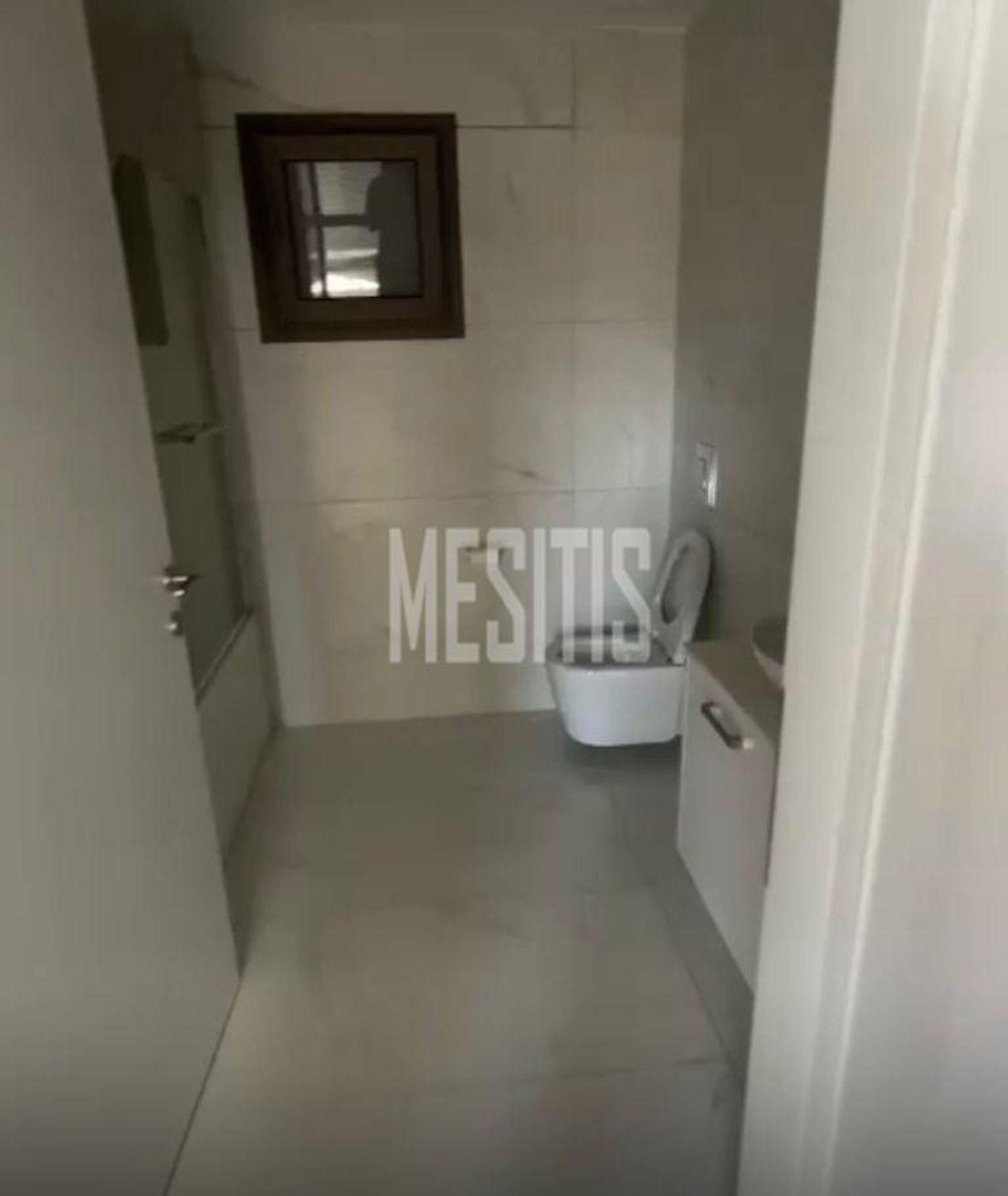 Condominio nel Nicosia, Lefkosia 12768043