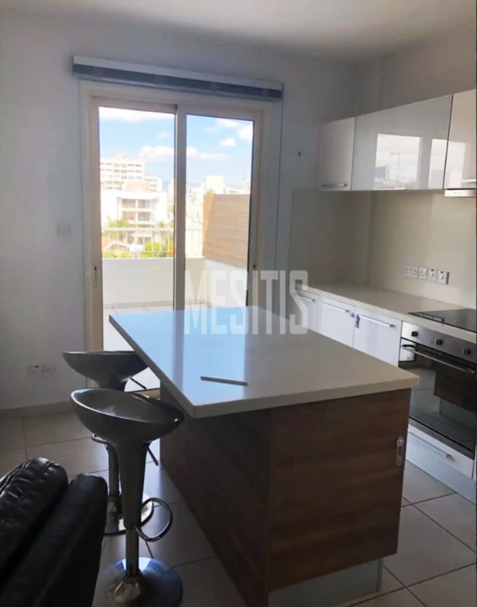 Condominium in Nicosia, Nicosia 12768060