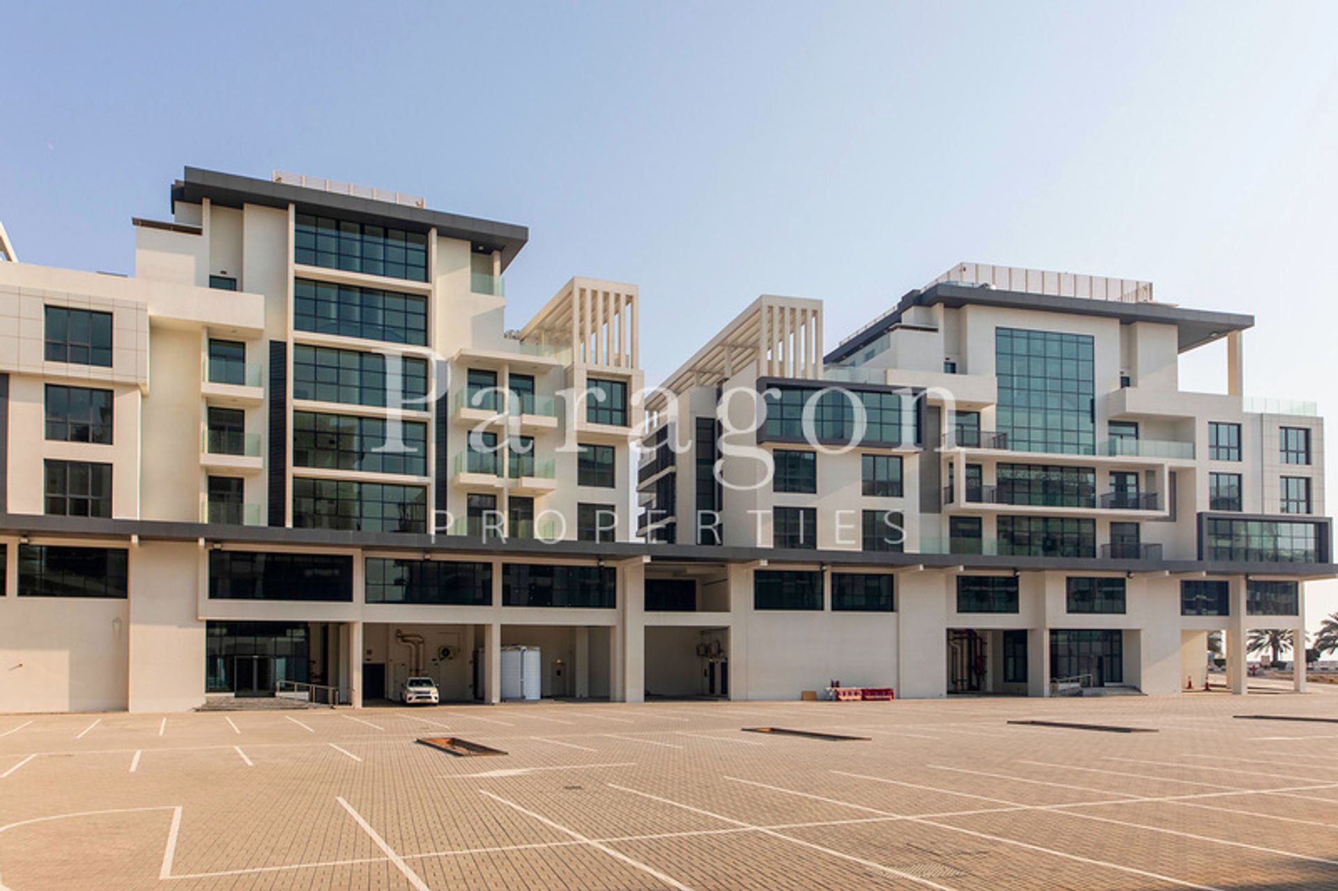 Kommerciel i Ras Al-Khaimah, Ras Al Khaimah 12768702