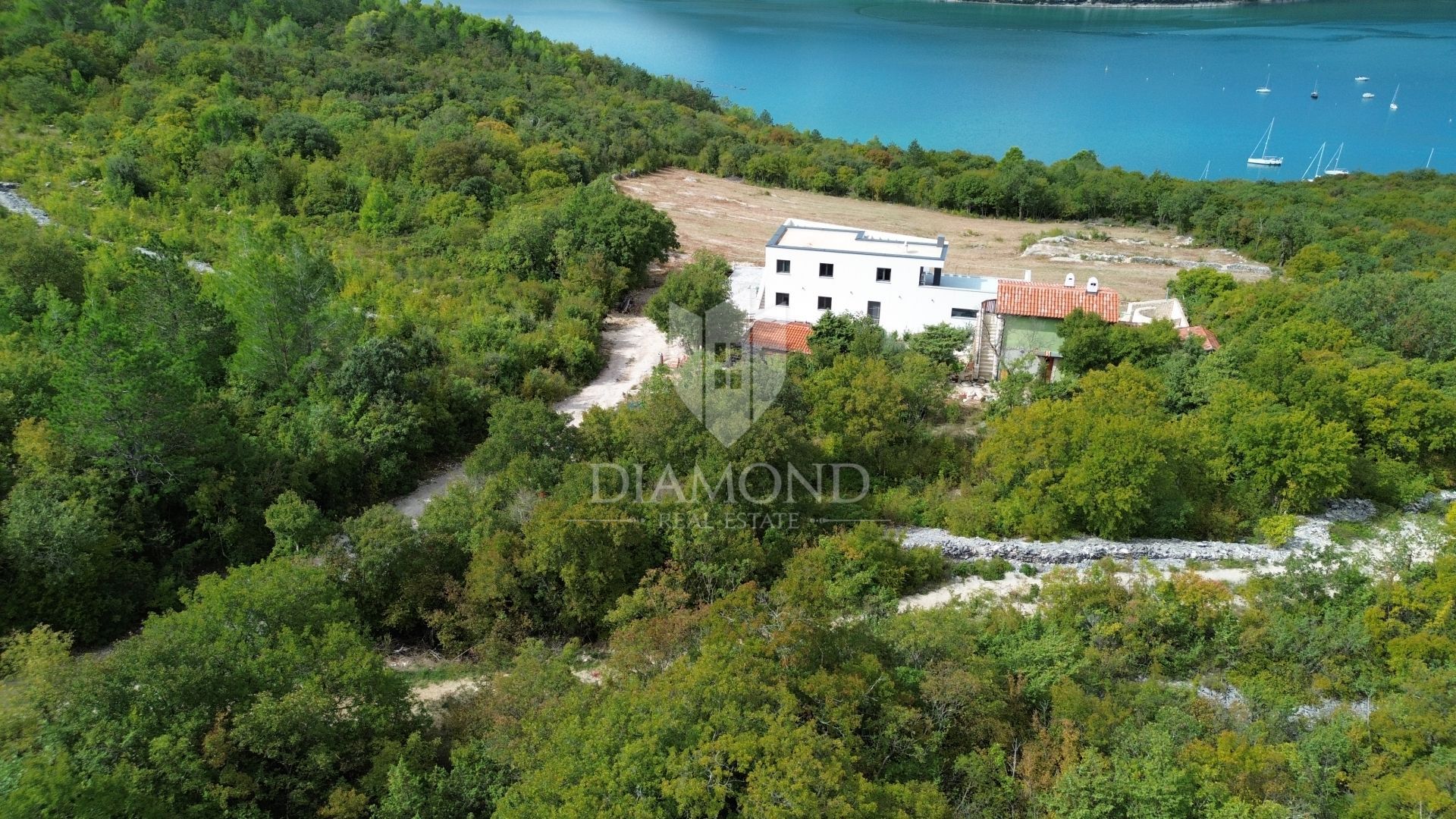 Land im Labin, Istria County 12768962