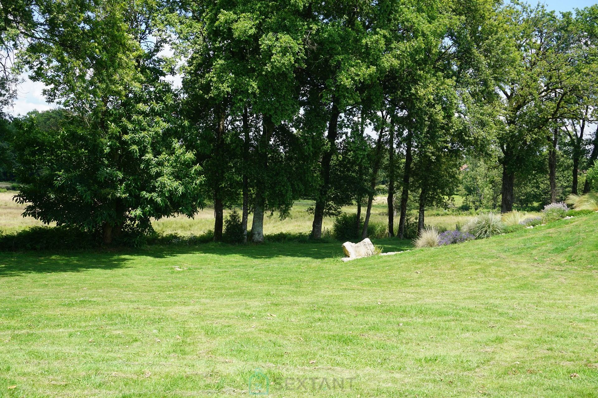 Hus i Saint-Martin-de-Fressengeas, Nouvelle-Aquitaine 12769590