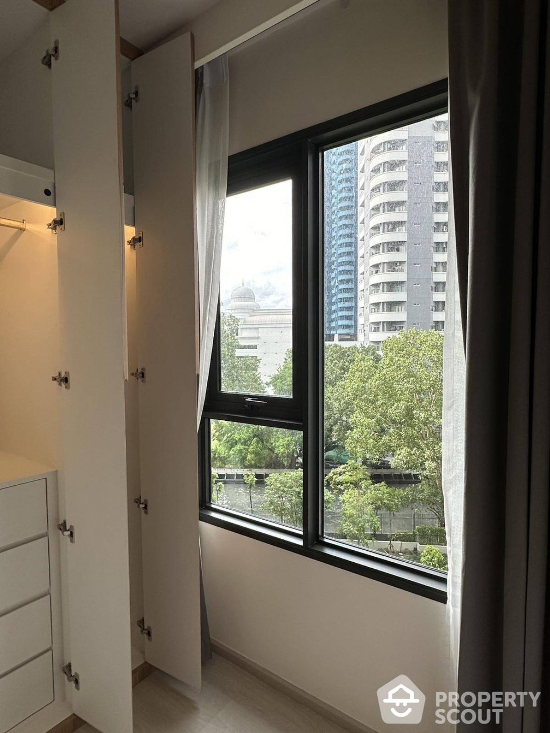 Condominium in Ratchathewi, Krung Thep Maha Nakhon 12770005