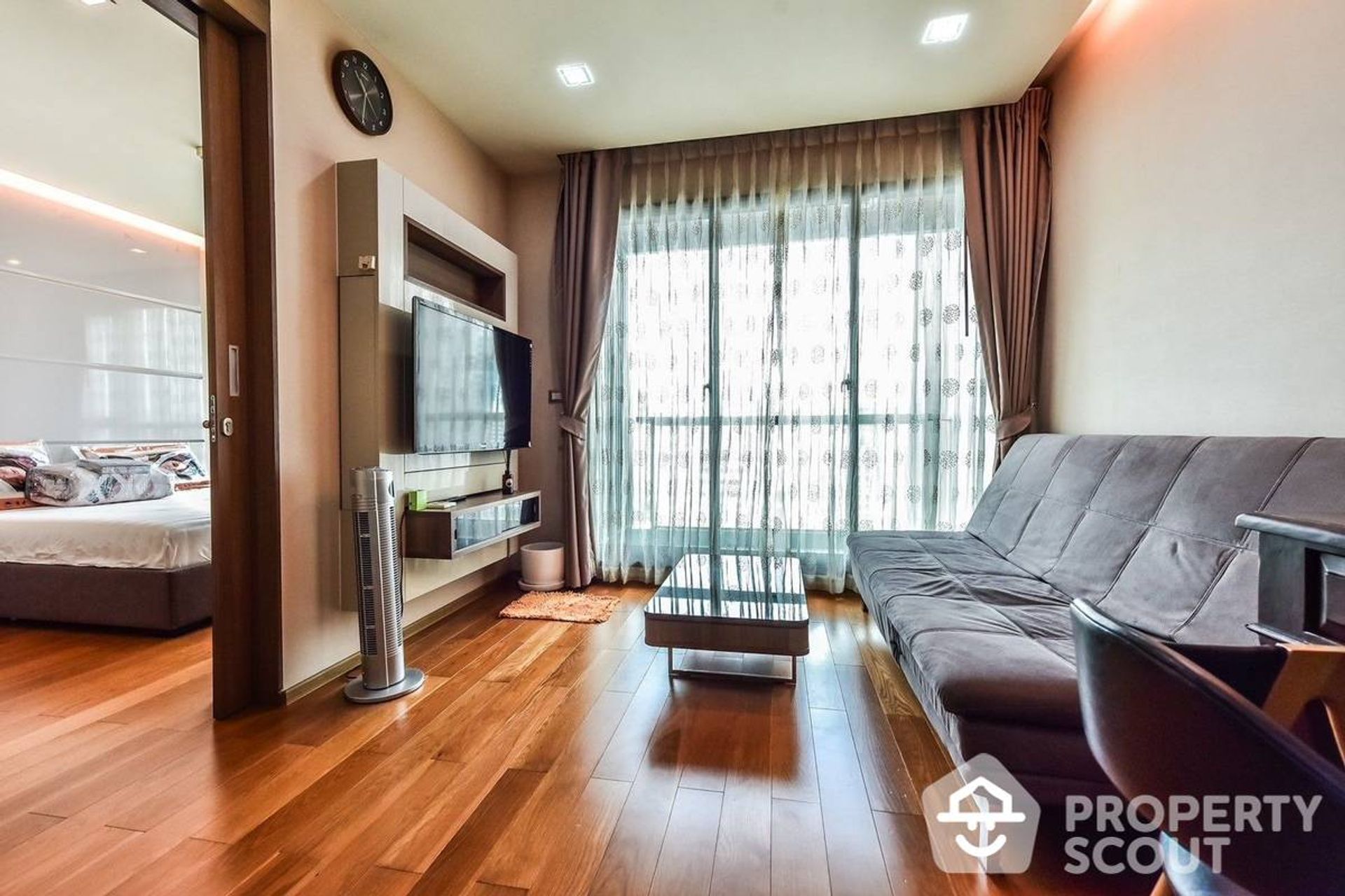 Condominium dans Bang Rak, Krung Thep Maha Nakhon 12770147