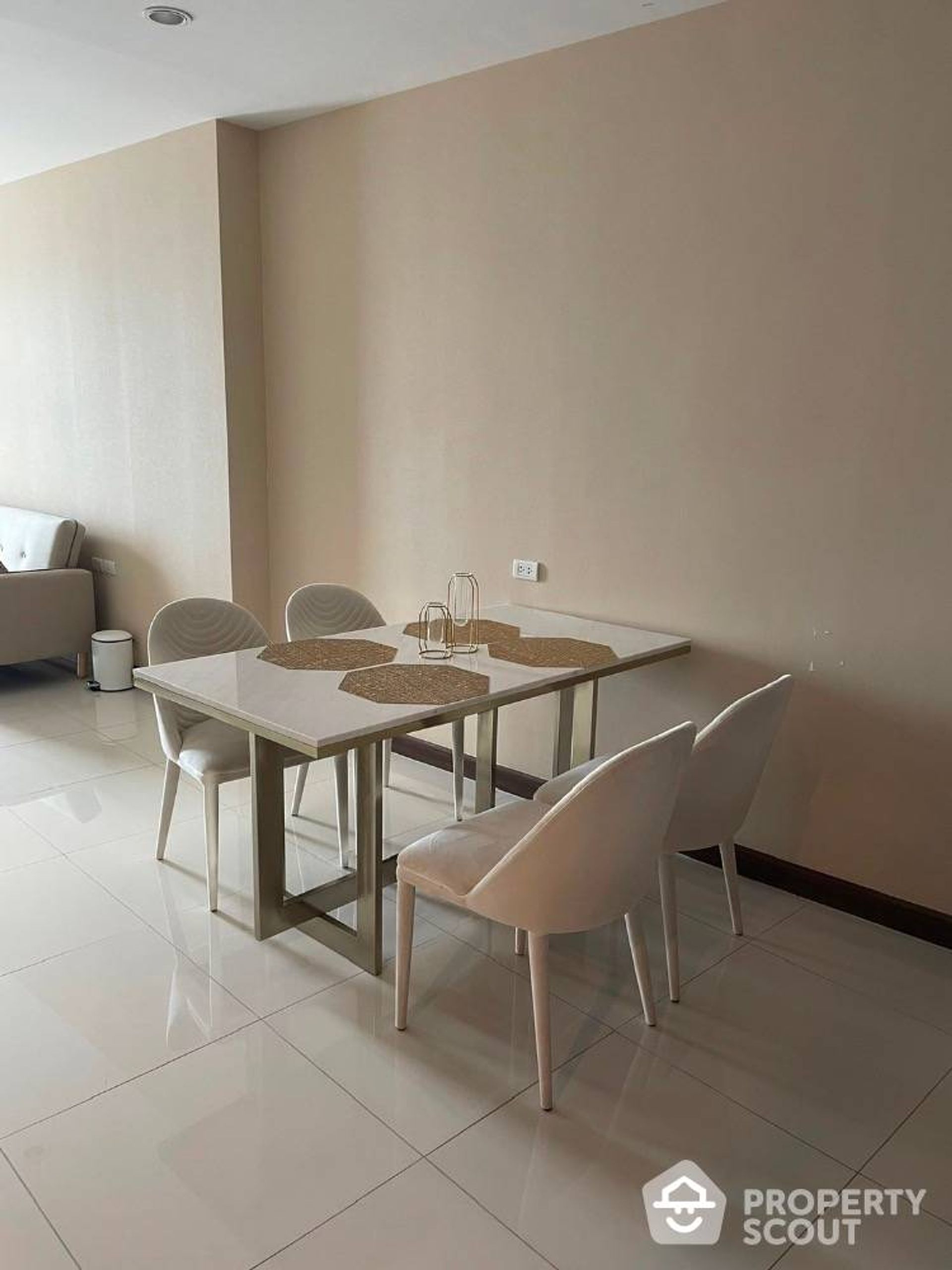 Condominium in , Krung Thep Maha Nakhon 12770218