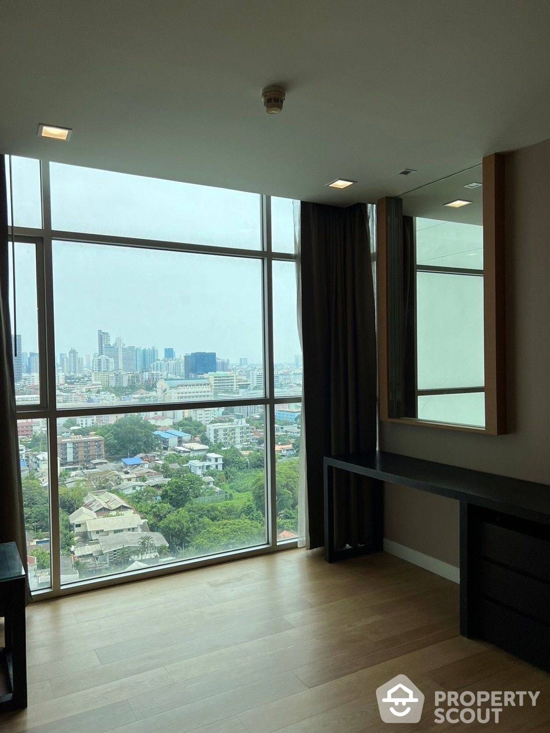 Condominium dans Bang Rak, Krung Thep Maha Nakhon 12770347