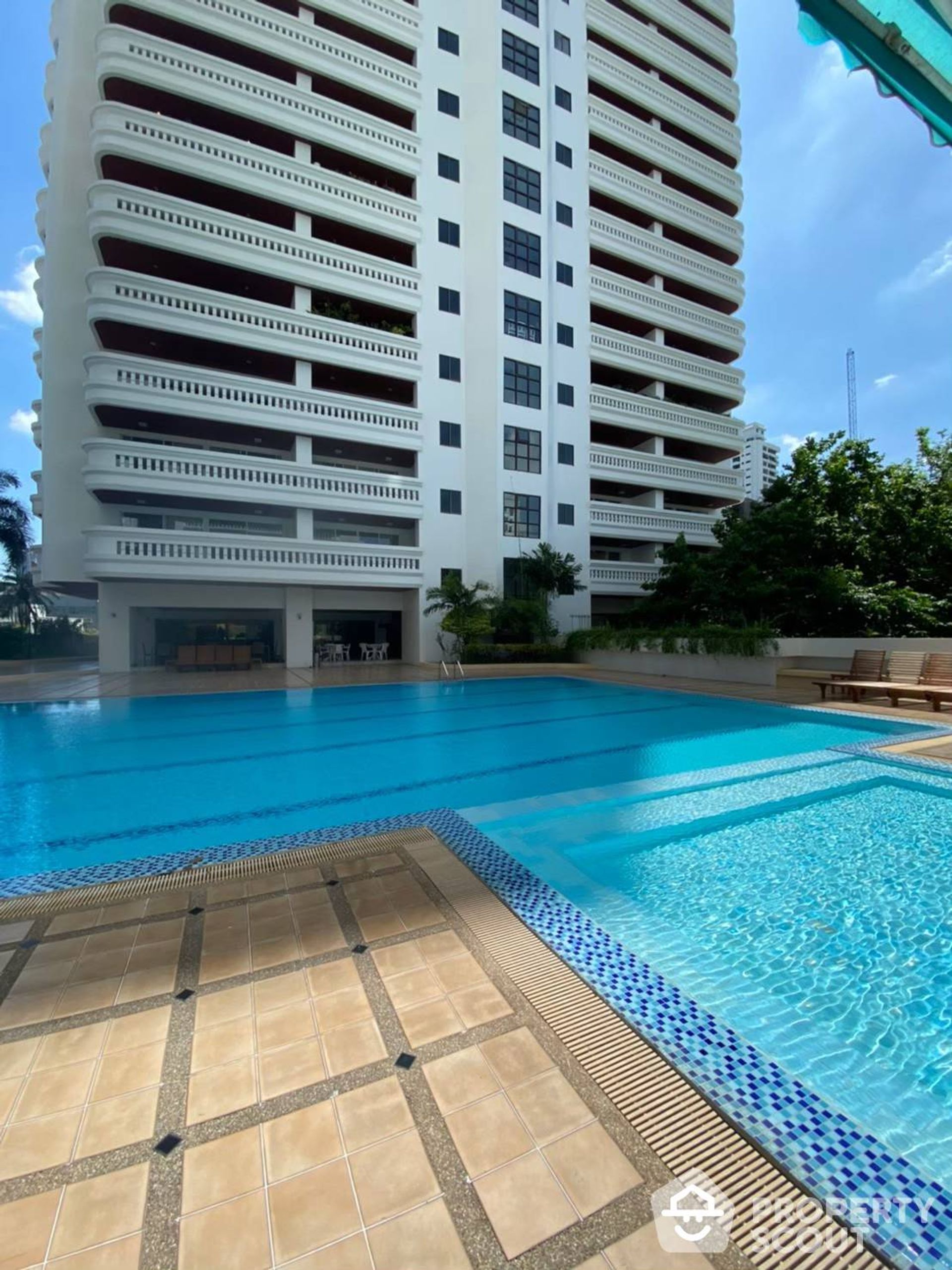 Condominium in , Krung Thep Maha Nakhon 12770628