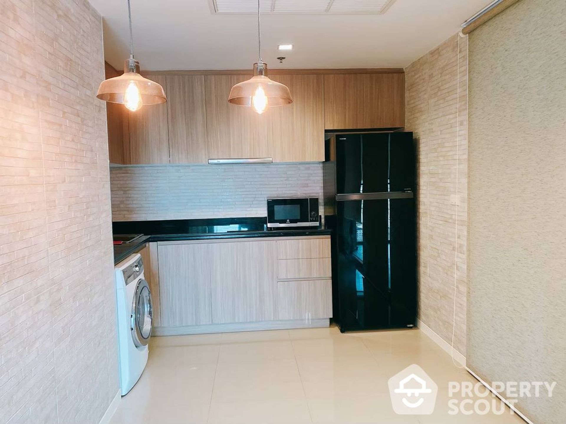 Condominium in Bang Khlo, Krung Thep Maha Nakhon 12770643