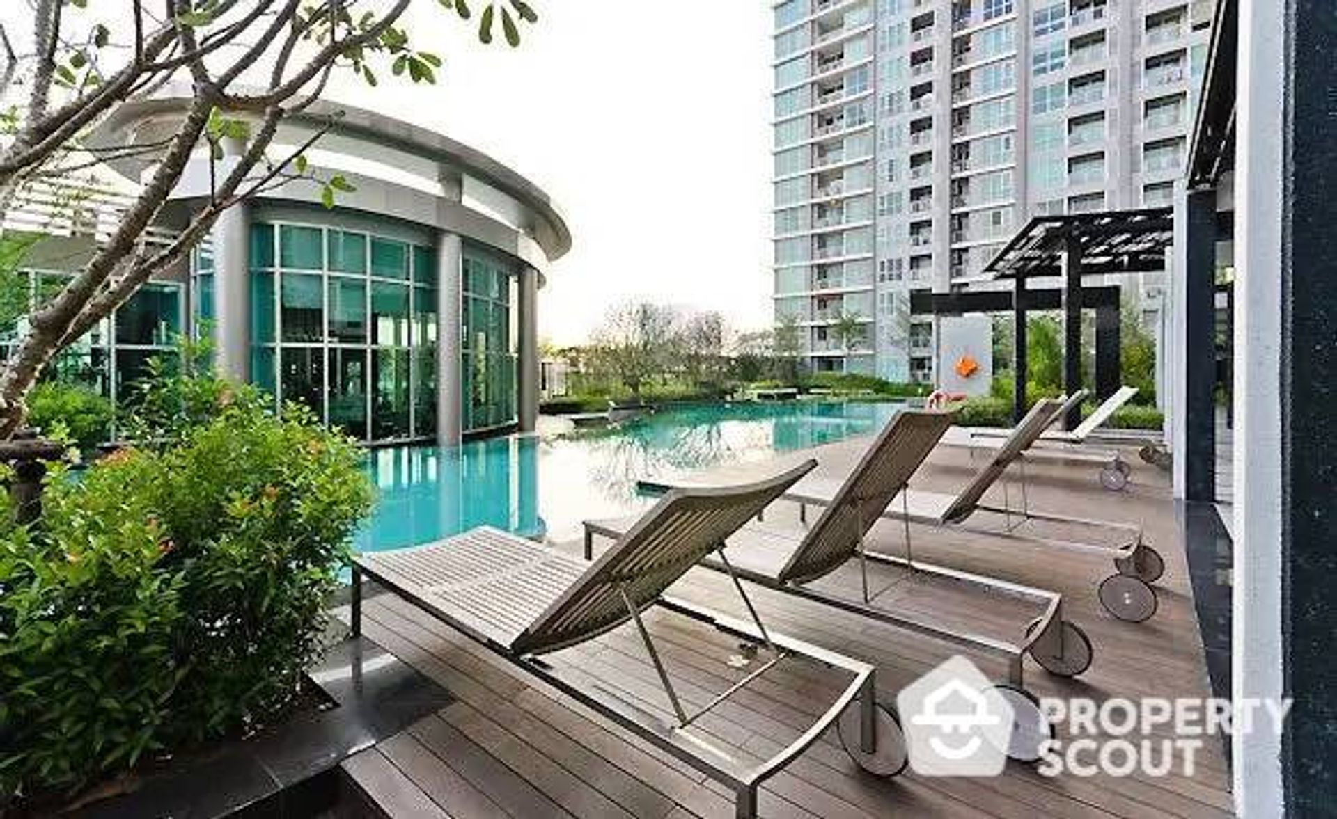 Condominium dans Huai Khwang, Krung Thep Maha Nakhon 12770756