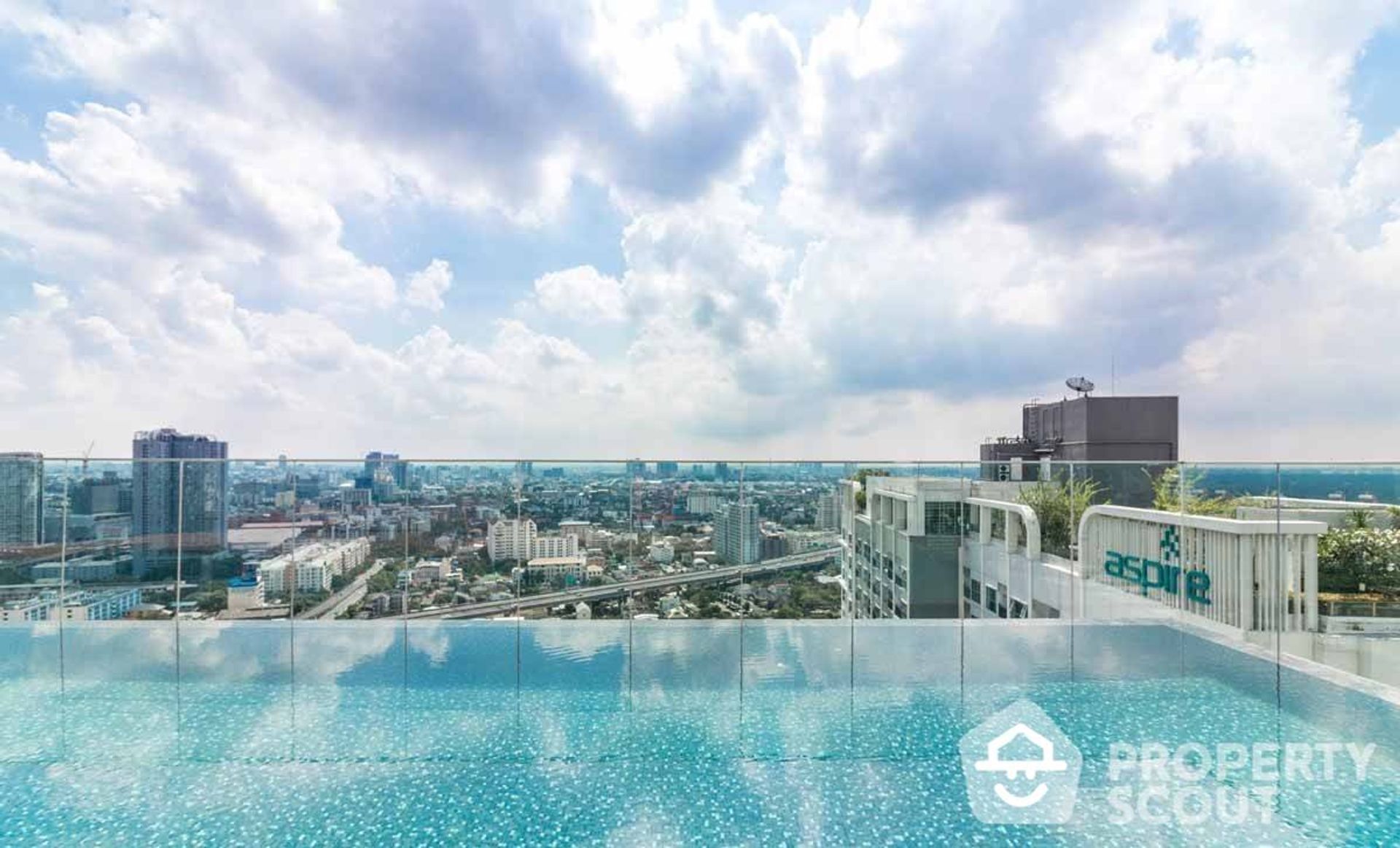 Condominium in , Krung Thep Maha Nakhon 12770761