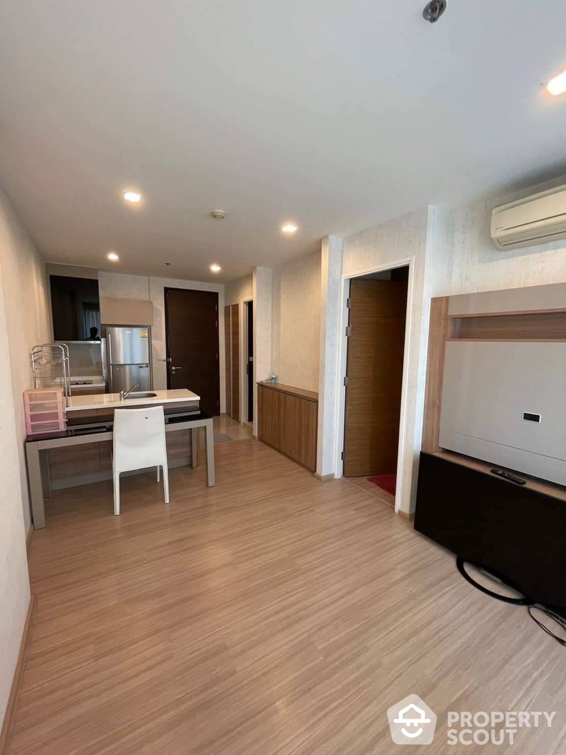 Condominio en Phra Khanong, Krung Thep Maha Nakhon 12770798