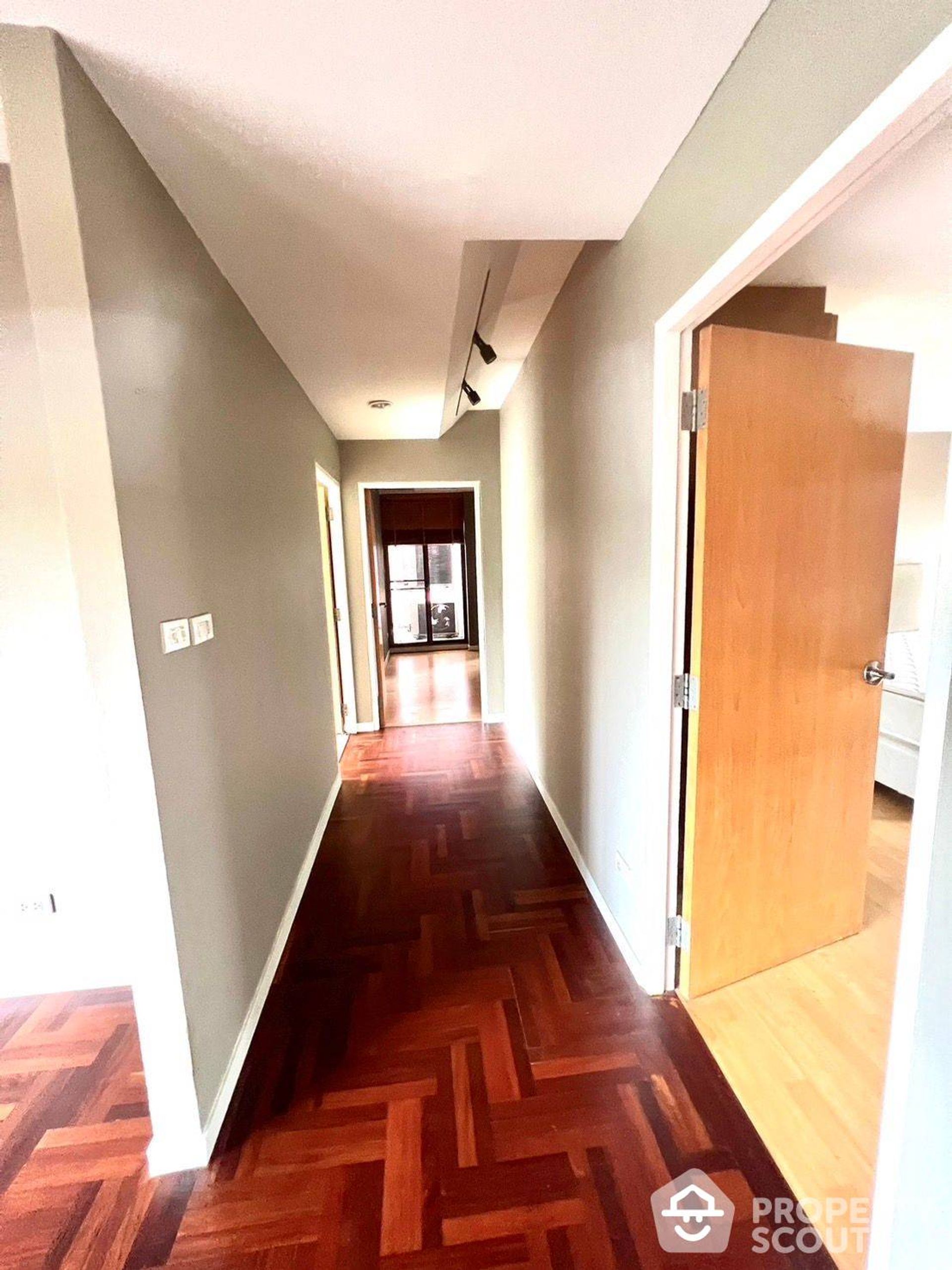 Condominio nel Bang Rak, Krung Thep Maha Nakhon 12770799