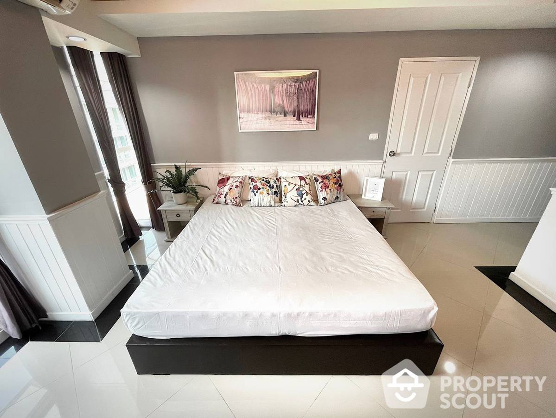 Condominium dans Phra Khanong, Krung Thep Maha Nakhon 12770811