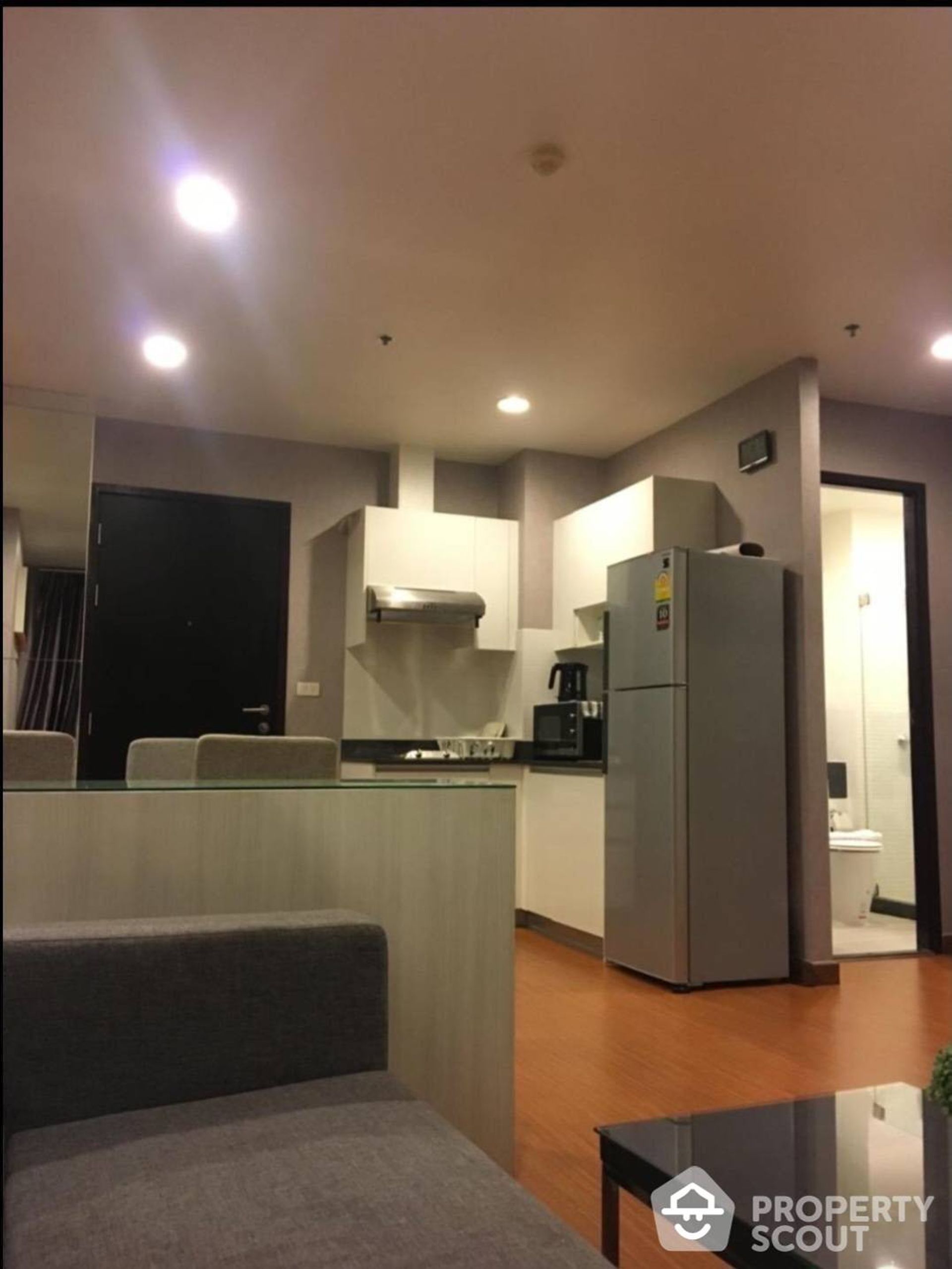 Condominio en Phra Khanong, Krung Thep Maha Nakhon 12770818