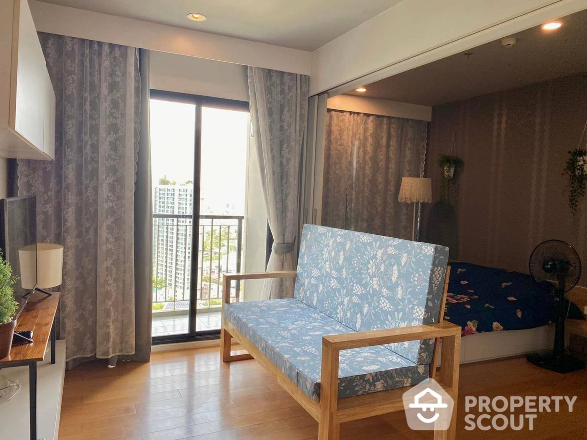 Condominio en Phra Khanong, Krung Thep Maha Nakhon 12770853