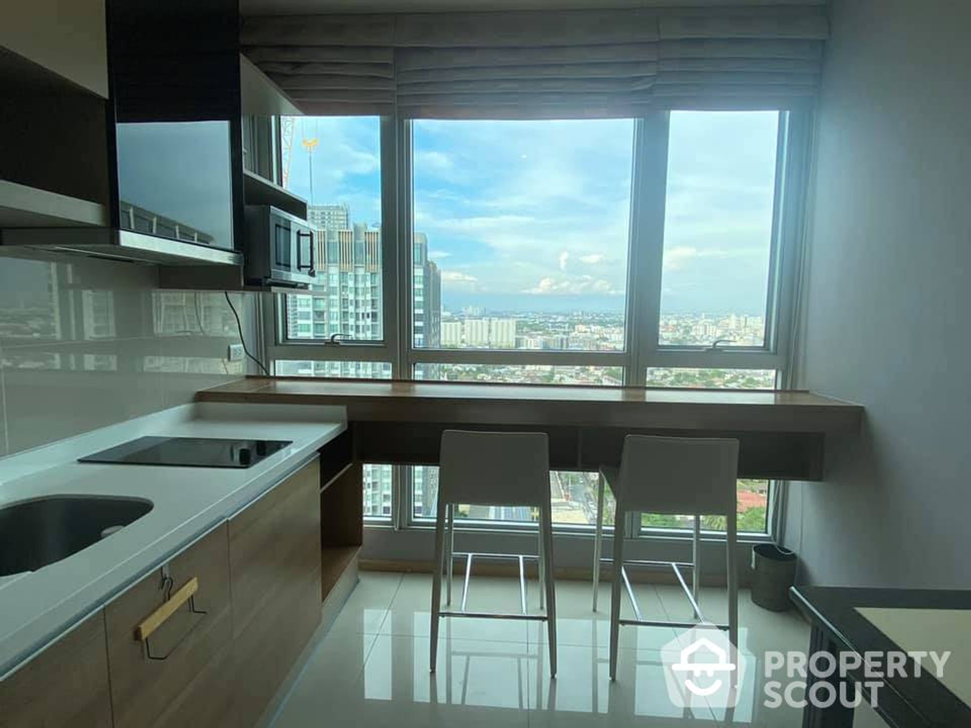 Condominio nel Phra Khanong, Krung Thep Maha Nakhon 12770972