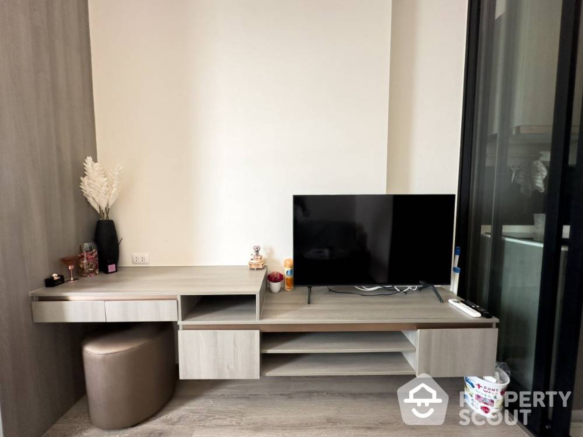 Condominio en Phra Khanong, Krung Thep Maha Nakhon 12771046