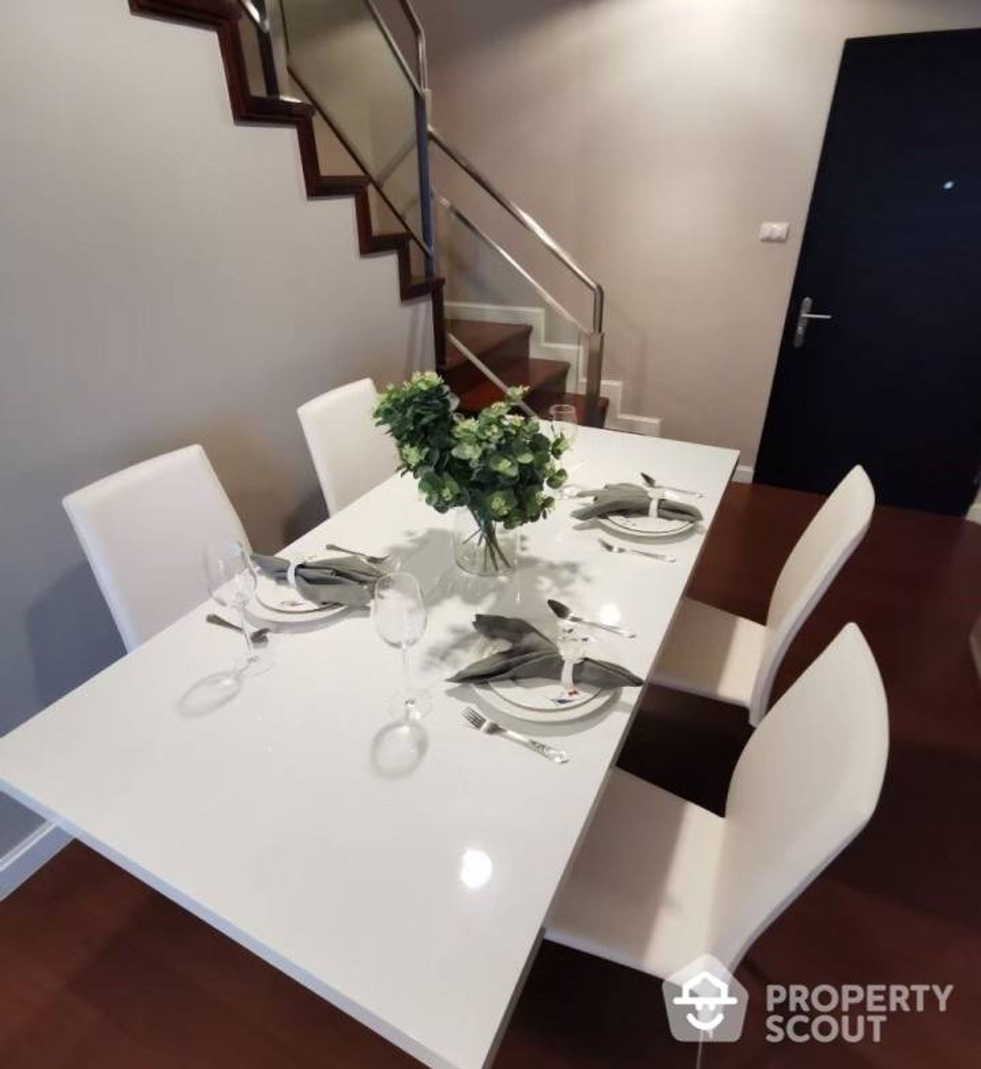 Condominium in Ban Na Lied, Krung Thep Maha Nakhon 12771141