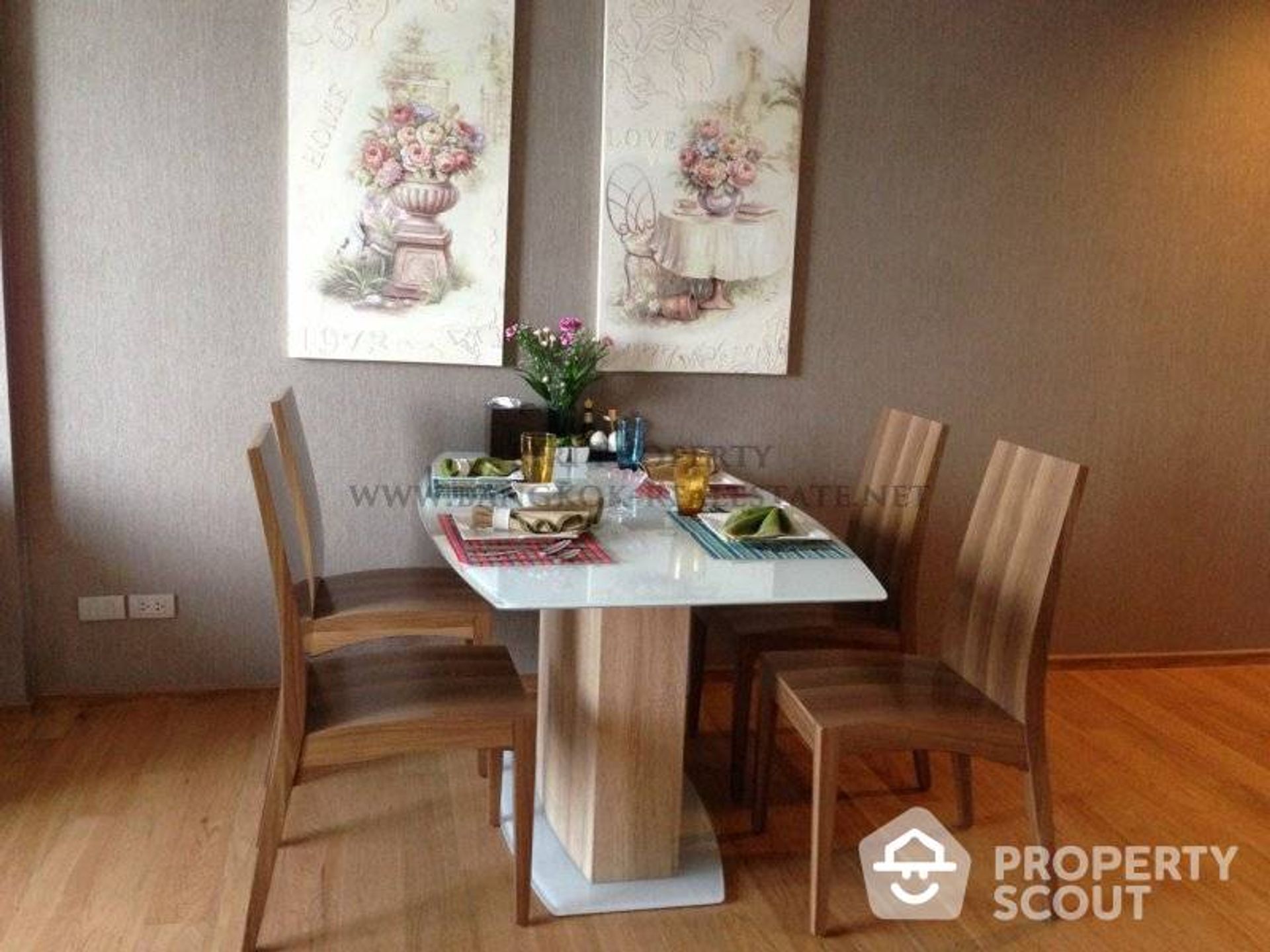 Condominium in Ban Na Lied, Krung Thep Maha Nakhon 12771246