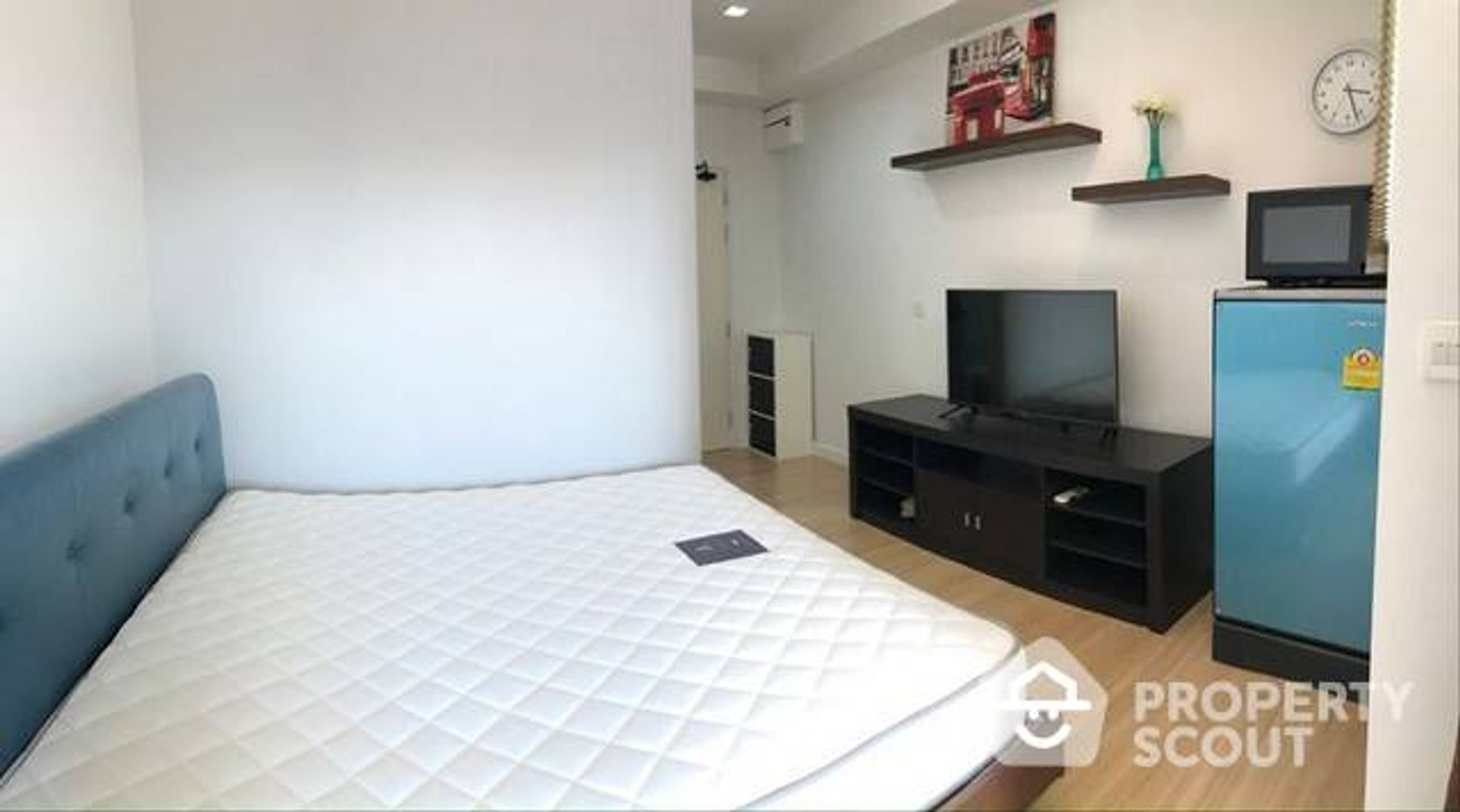 Condominium in Sathon, Krung Thep Maha Nakhon 12771267