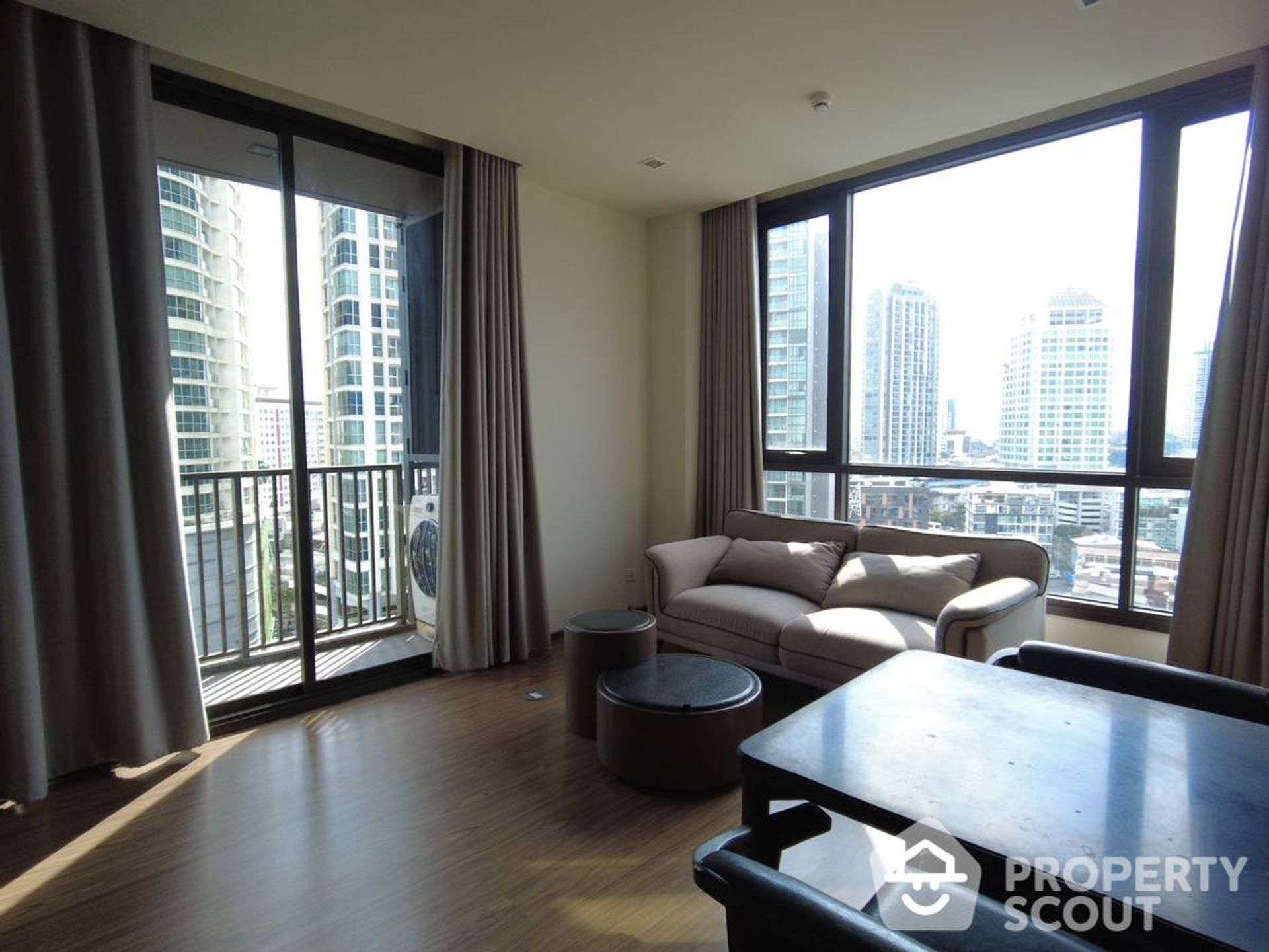 Condominio en Phra Khanong, Krung Thep Maha Nakhon 12771403