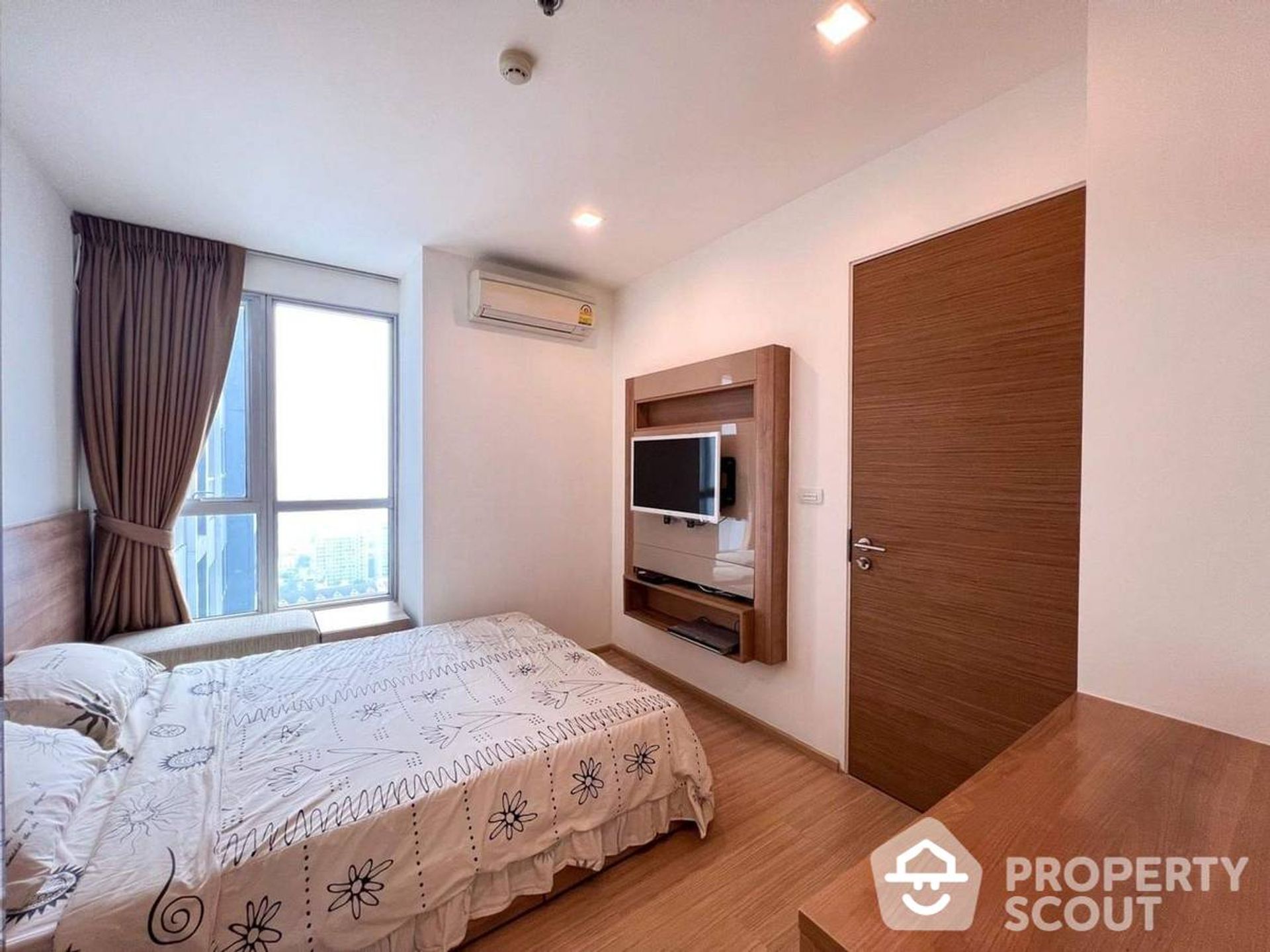 Condominio en Phra Khanong, Krung Thep Maha Nakhon 12771404