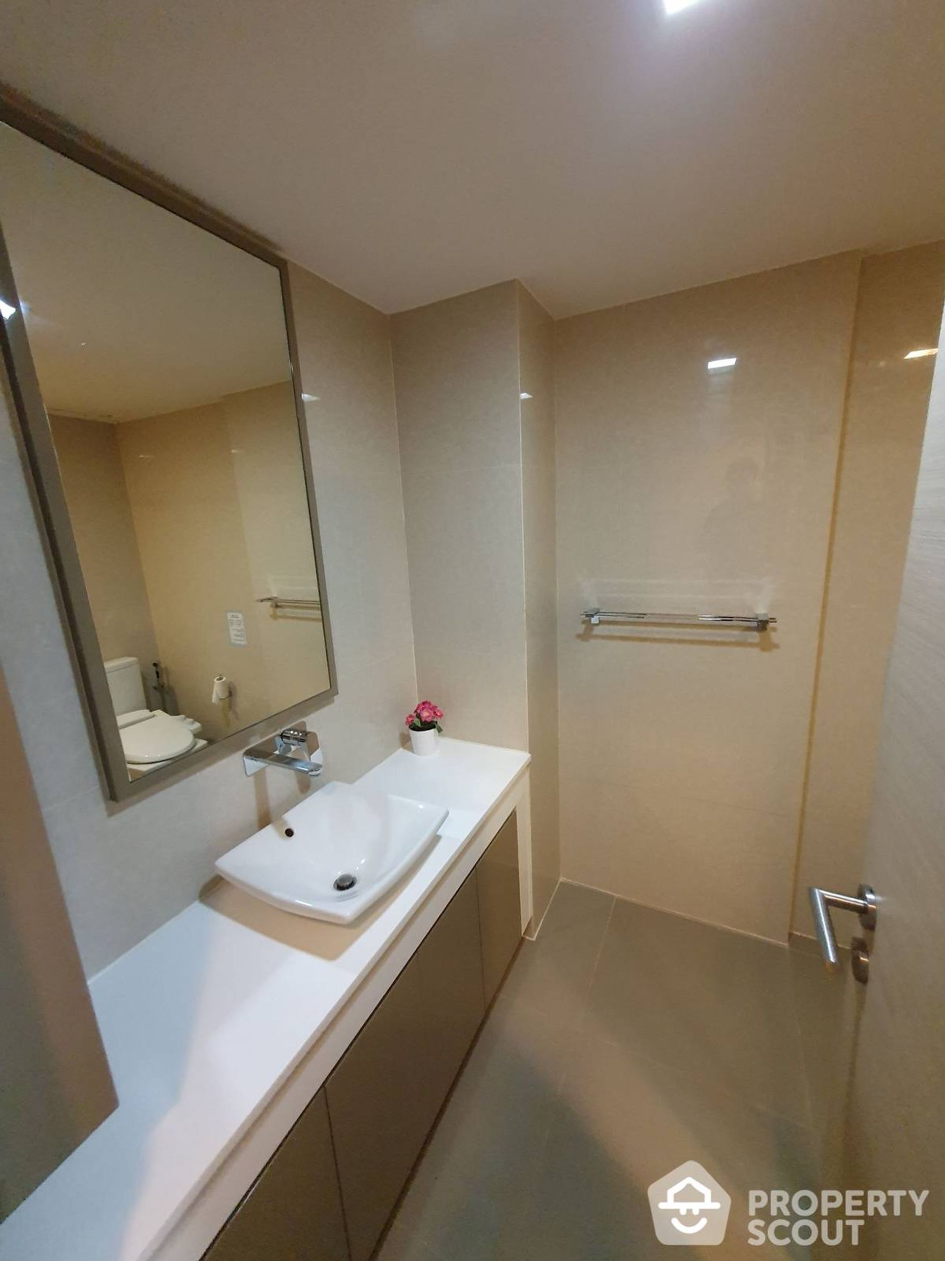 Condominium in , Krung Thep Maha Nakhon 12771426