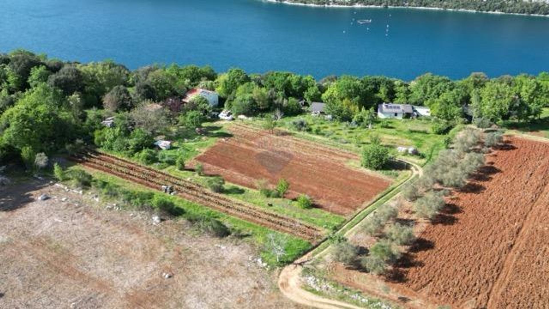 Tierra en Rovinj, Istarska Županija 12772064