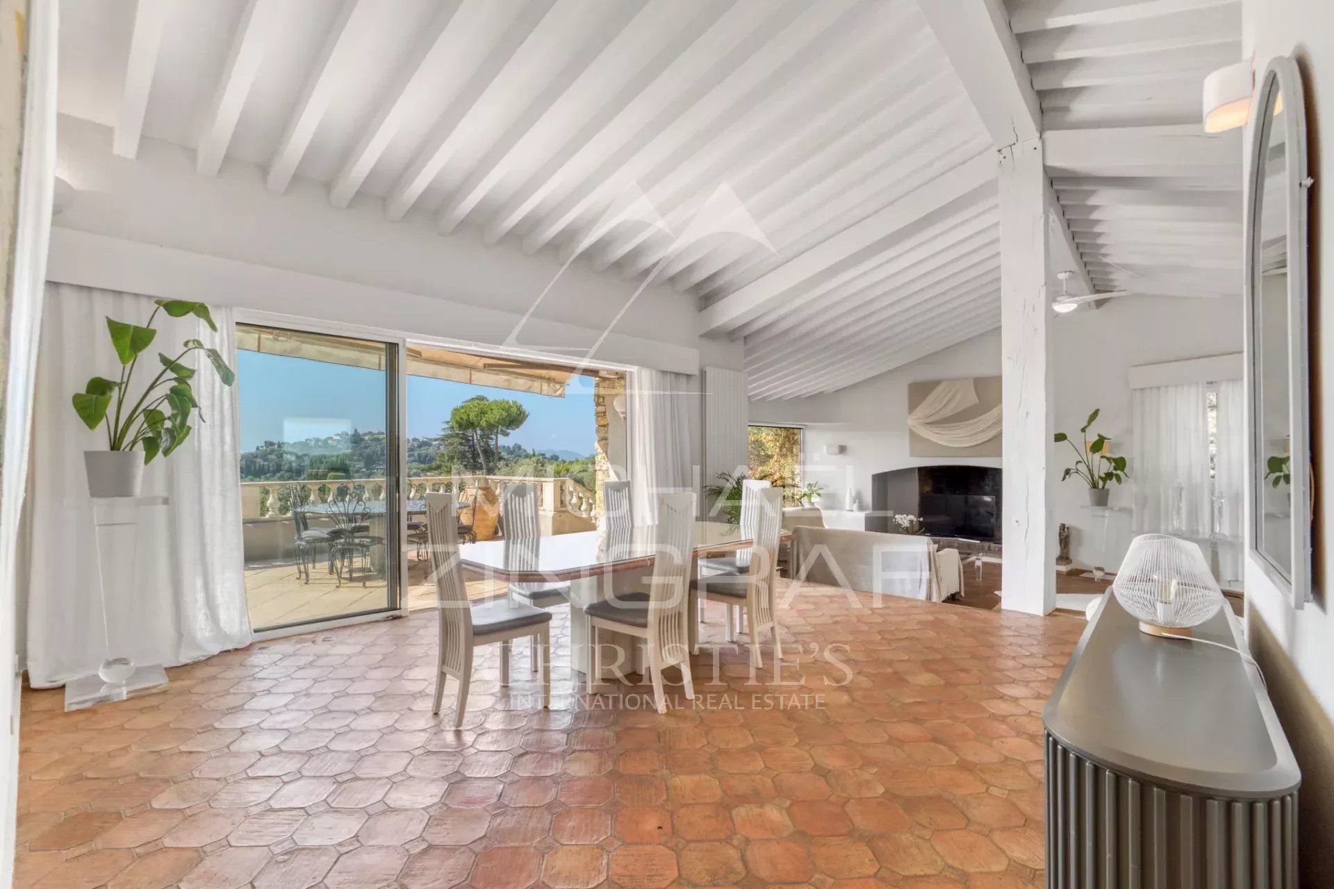 Kediaman dalam Mougins, Alpes-Maritimes 12772253